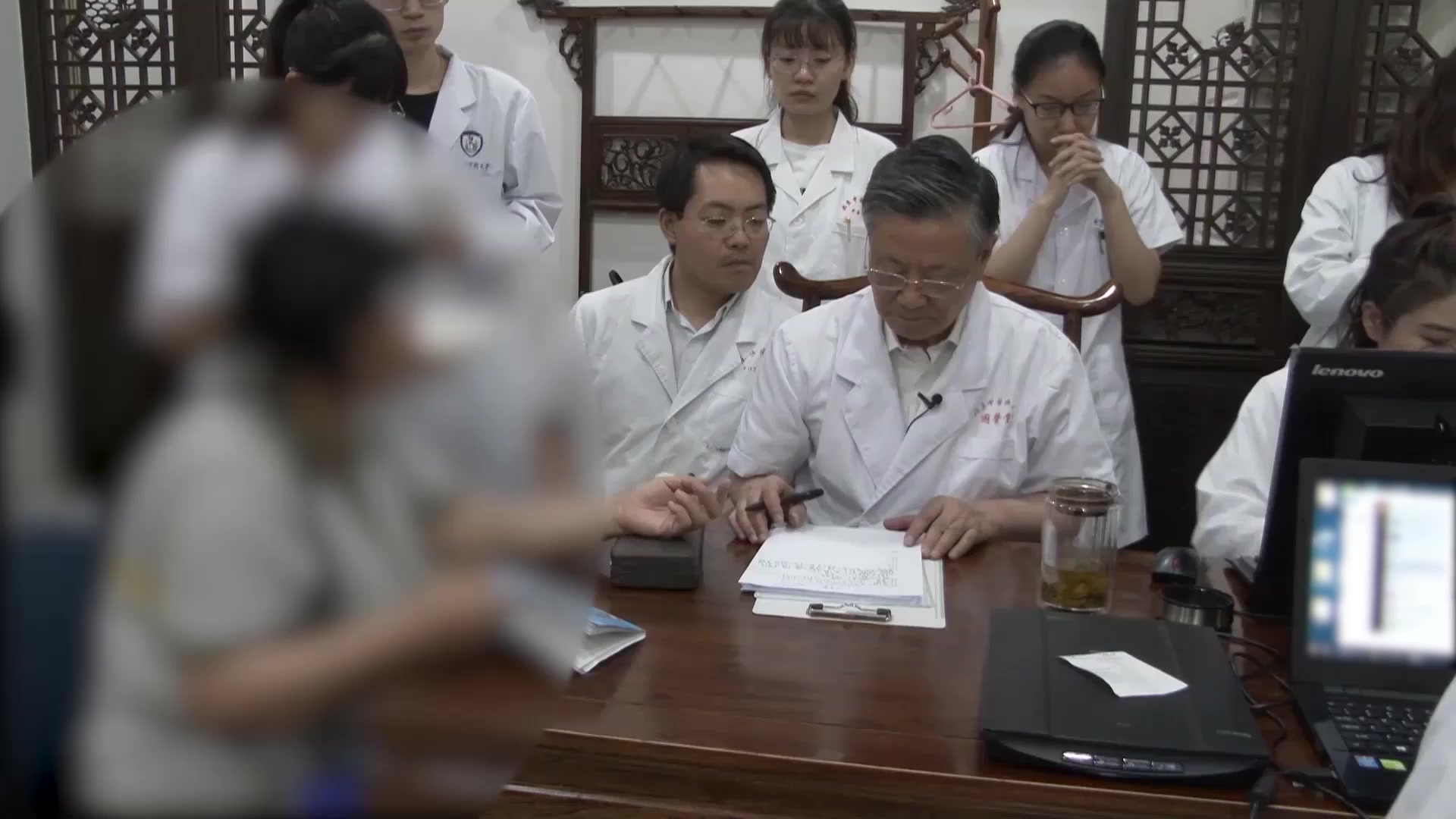 阳虚水湿内停：59岁肥胖伴哮喘鼻炎患者的体质调理思路