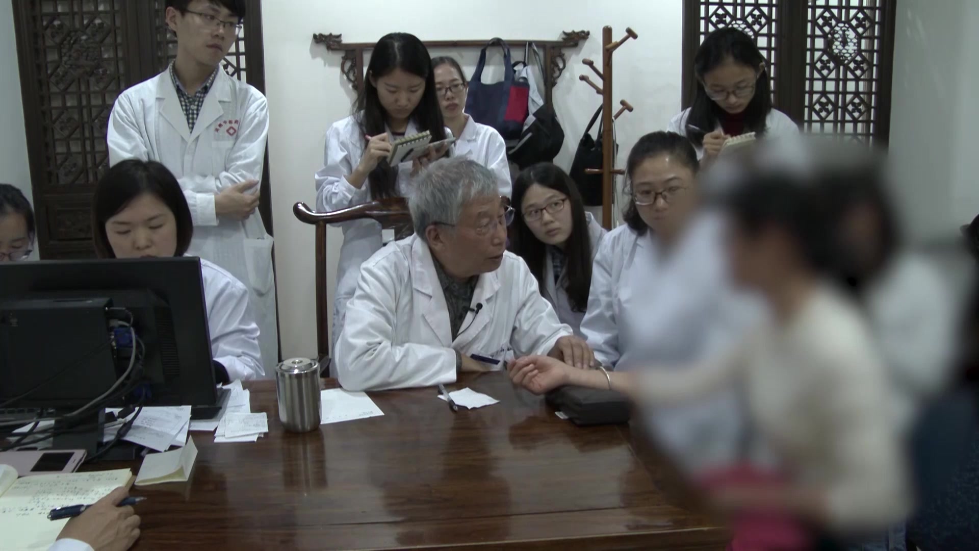 肾精亏虚冲任失养：31岁女性月经量少的补肾填精调周法