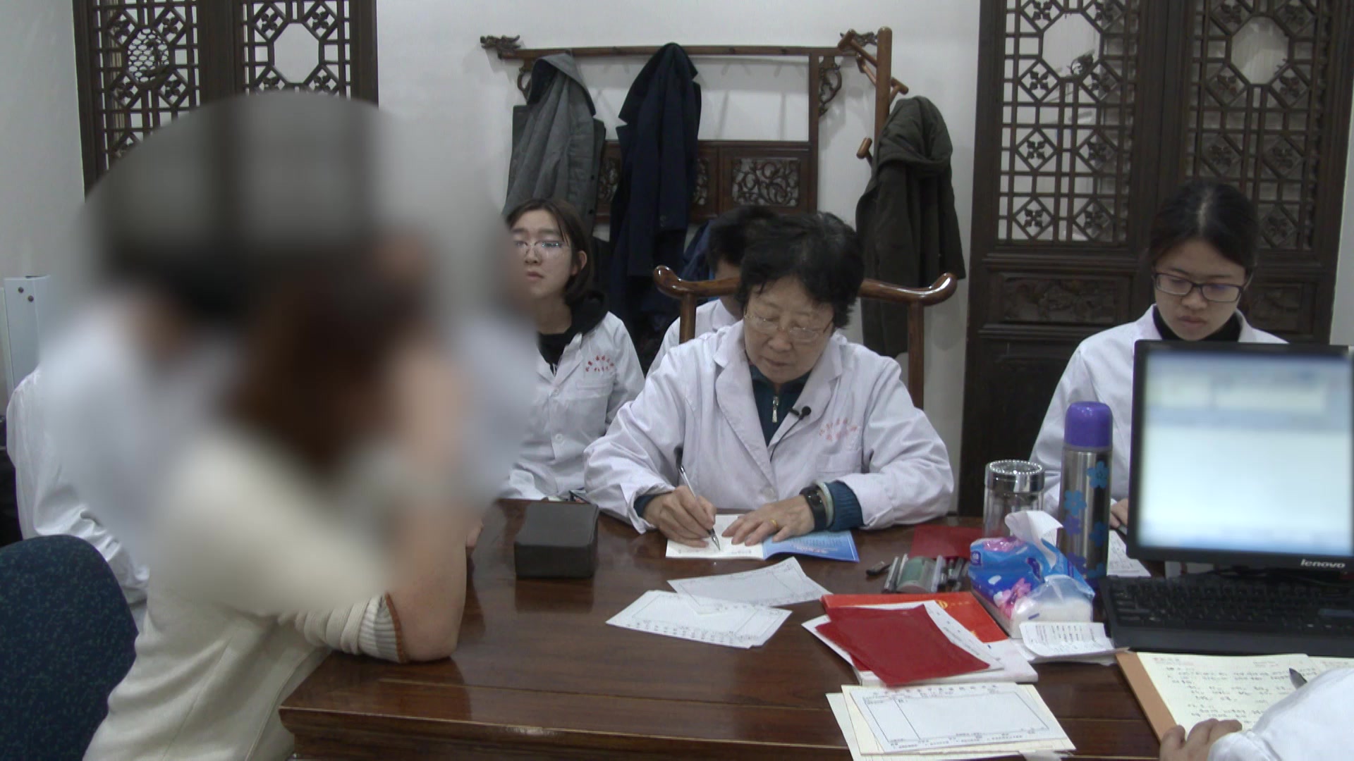 阴血亏虚冲任不调：41岁女性月经量少伴心慌失眠的养血调经法