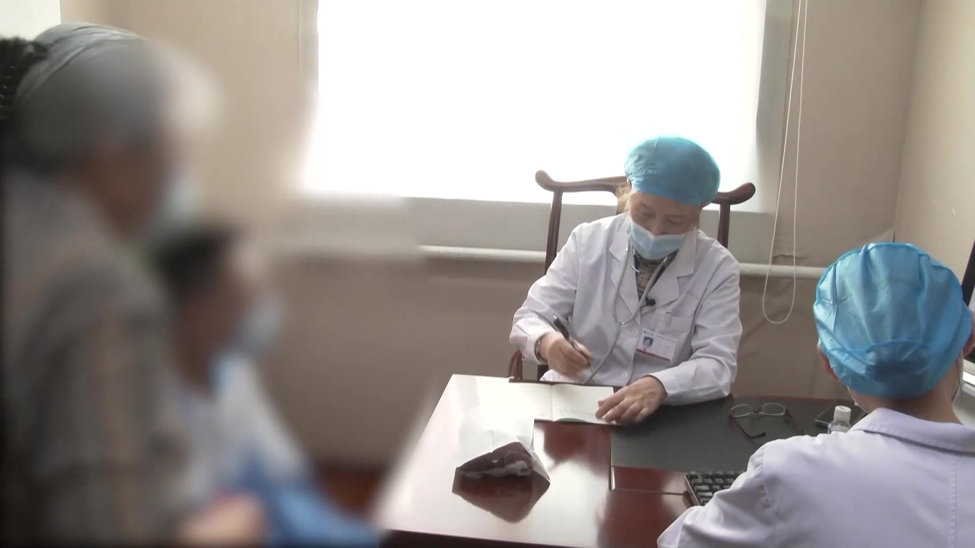 脾虚肝旺心火扰神：13岁多动男孩学段转换复发之清心平肝调方