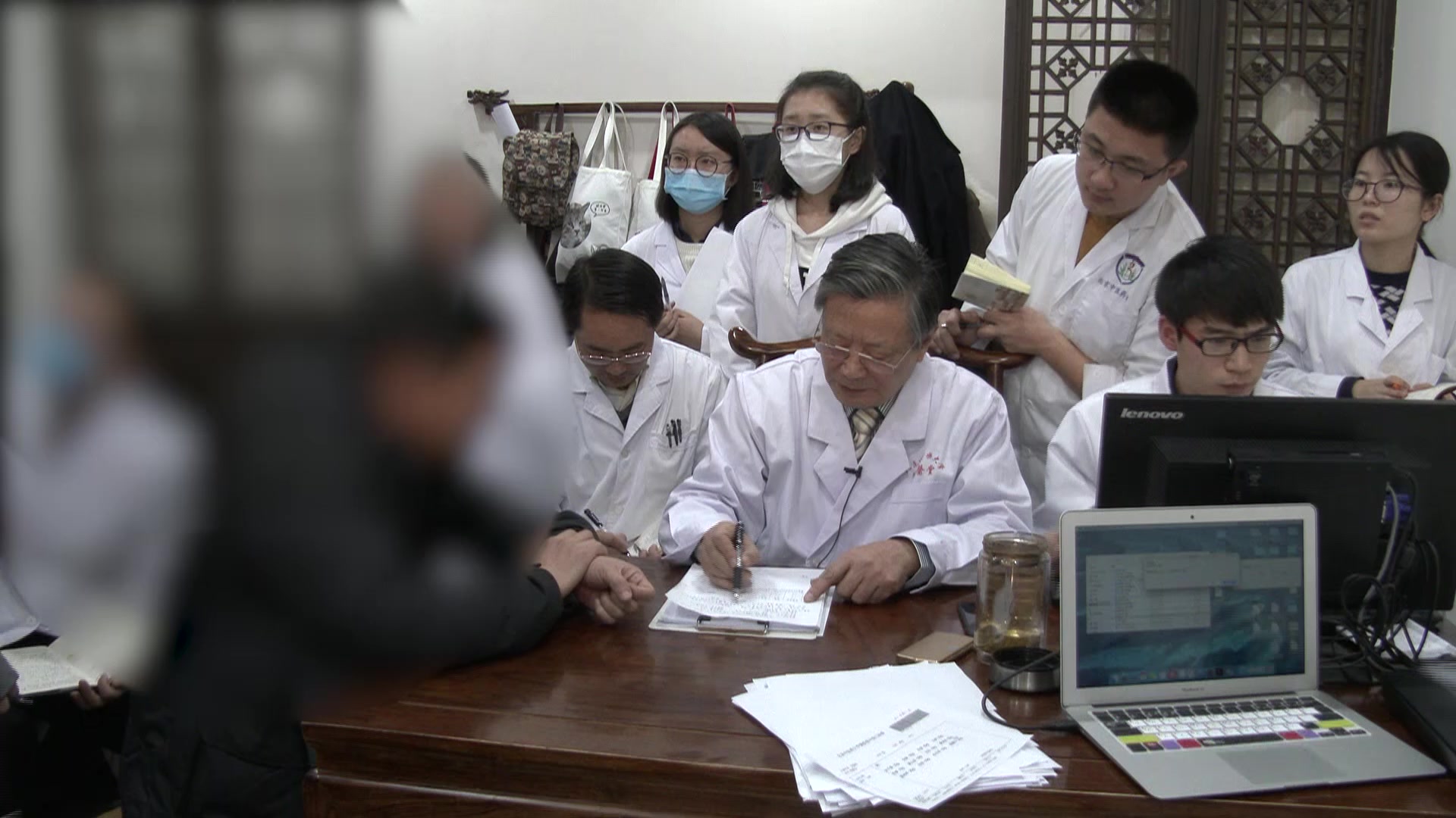 虚寒证鼻鼽：44岁男性季节性过敏性鼻炎的温阳散寒法