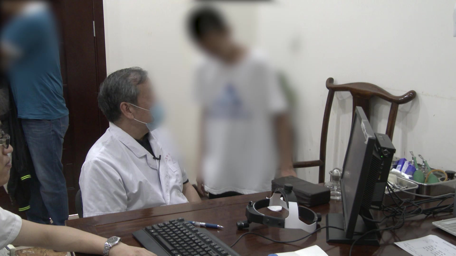 脾虚湿蕴表虚不固：14岁男童反复腹痛腹泻过敏的建中固表化湿法