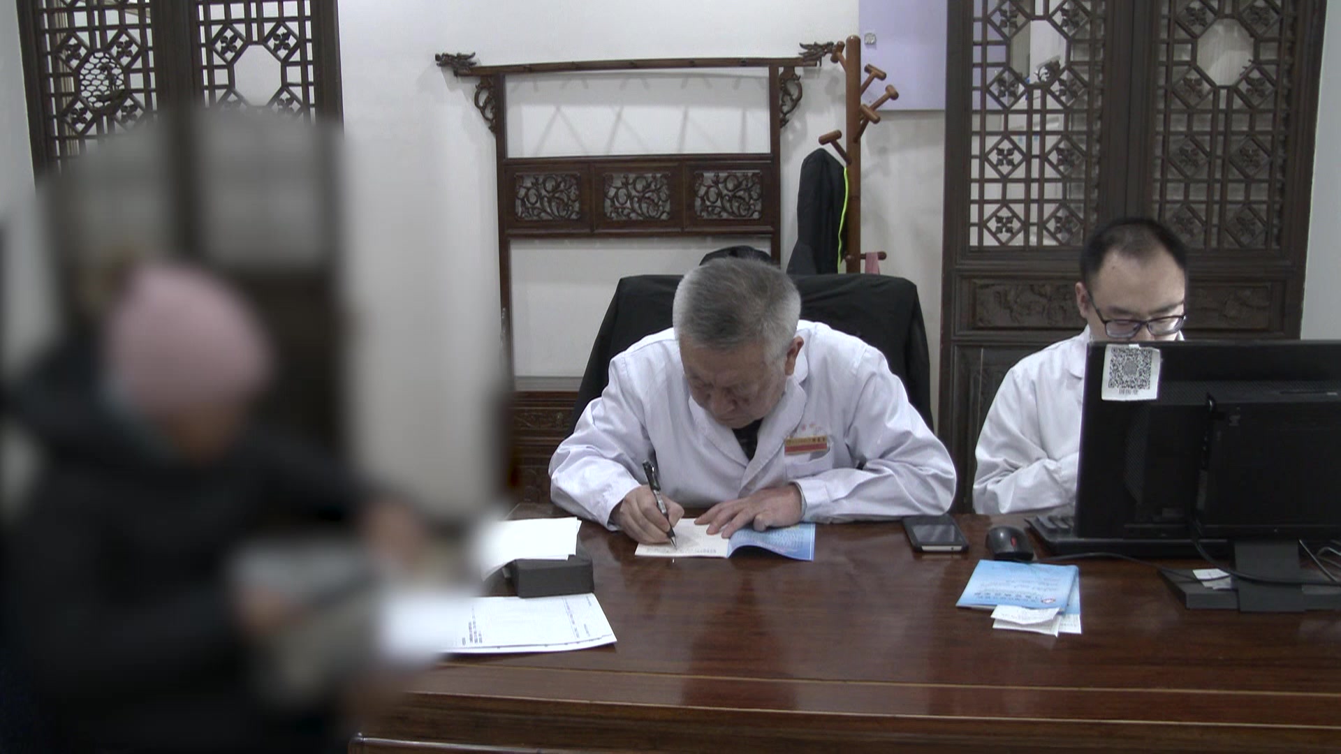 气阴两虚瘀毒内结：46岁鼻咽癌放化疗后感冒咳嗽的中医扶正祛邪法