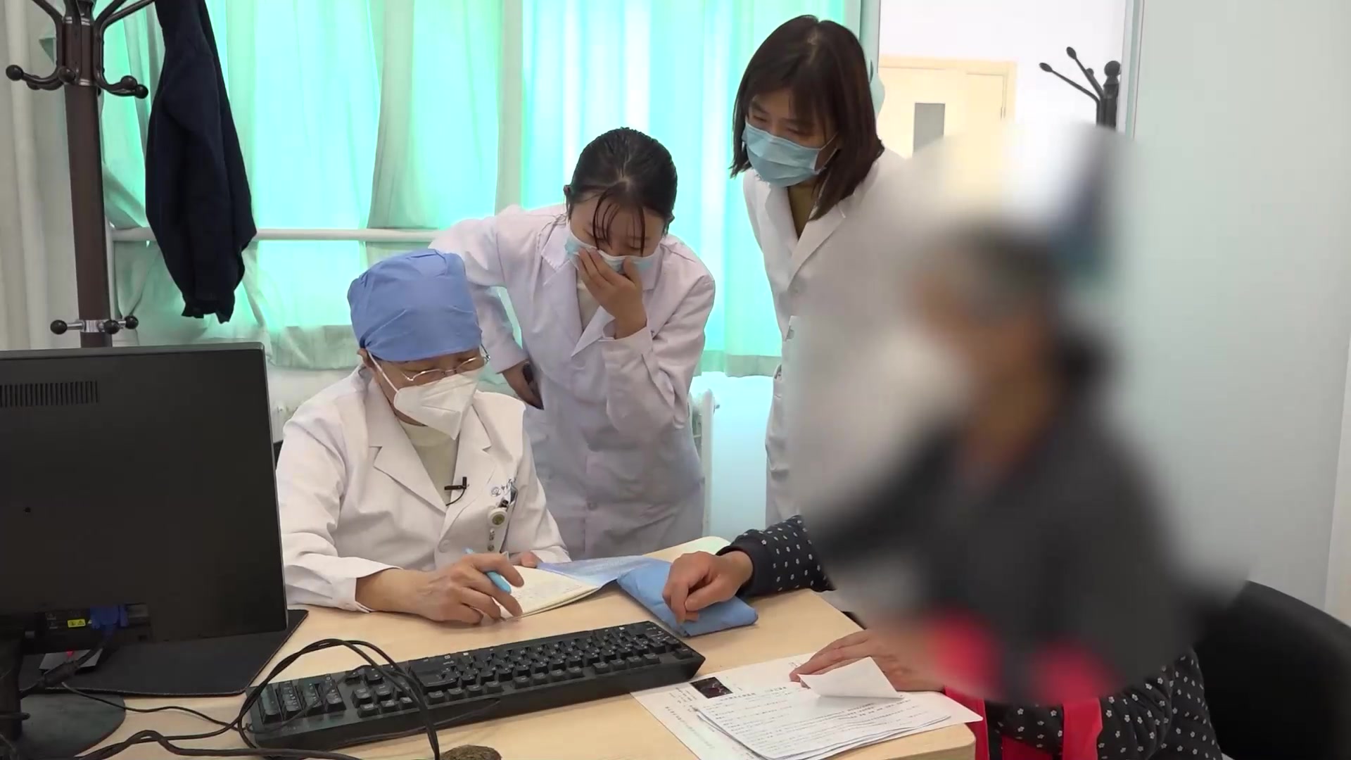 肝阳上亢肝肾阴虚：65岁高血压左房增大女士的平肝潜阳补肾法