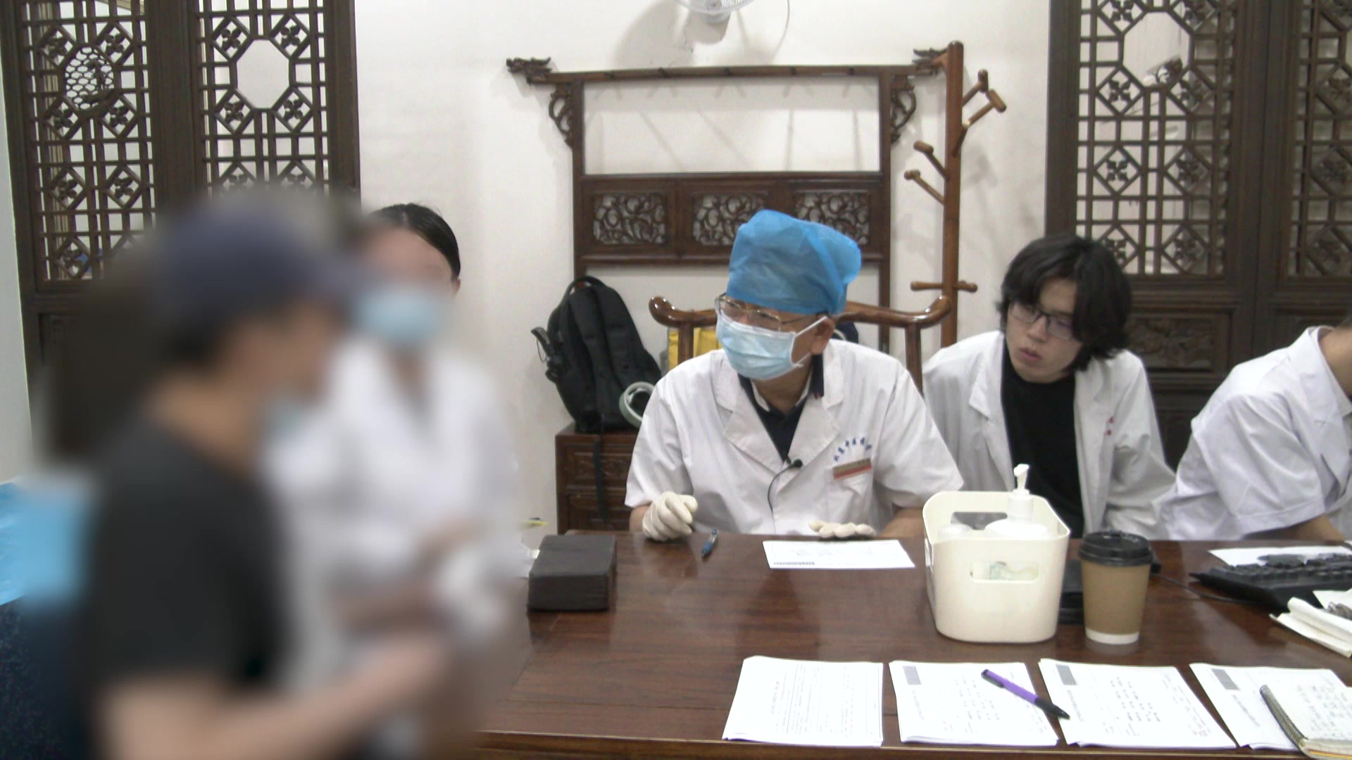 痰热内扰心肝火旺：25岁男性郁病幻听的清热化痰安神法