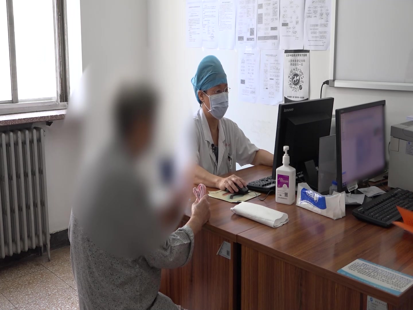 肝肾亏虚瘀血阻络：86岁尪痹患者颈肩僵痛的中西药减量管理