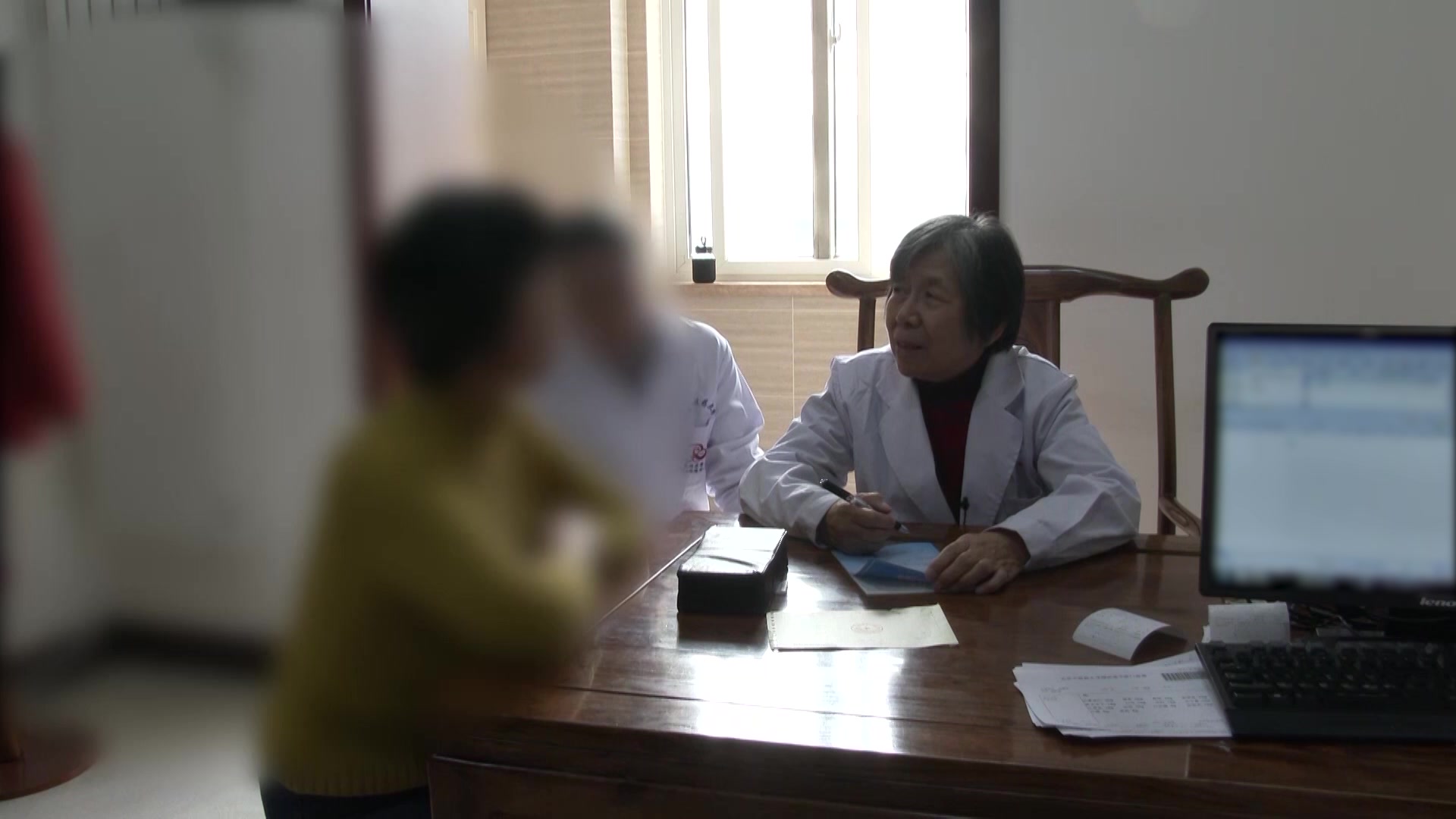 痰瘀互结清阳不升：61岁女性头晕伴人格解体感的化痰活血通窍法
