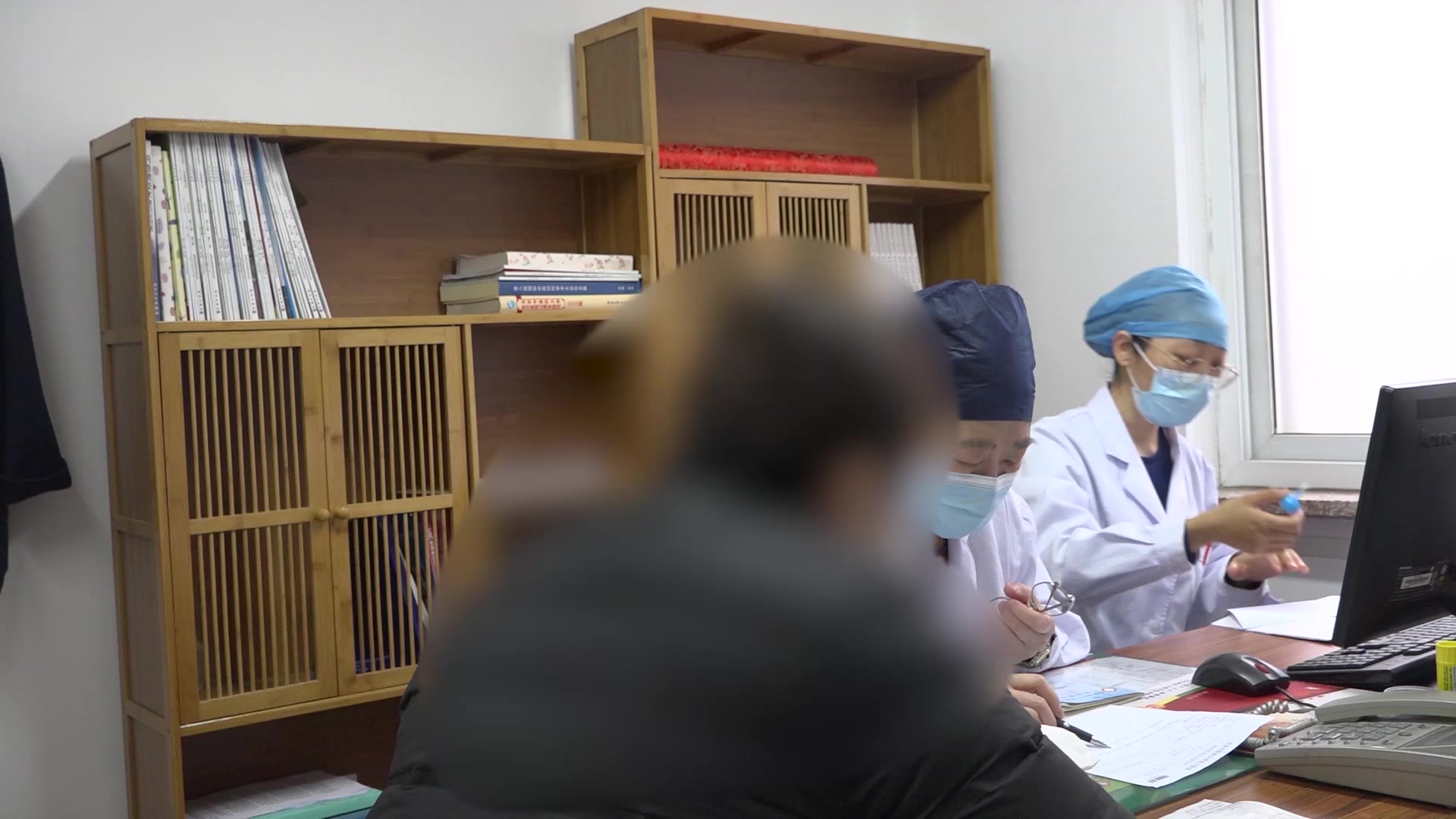 湿毒瘀结气阴两虚：51岁女性HPV持续感染的扶正解毒序贯疗法