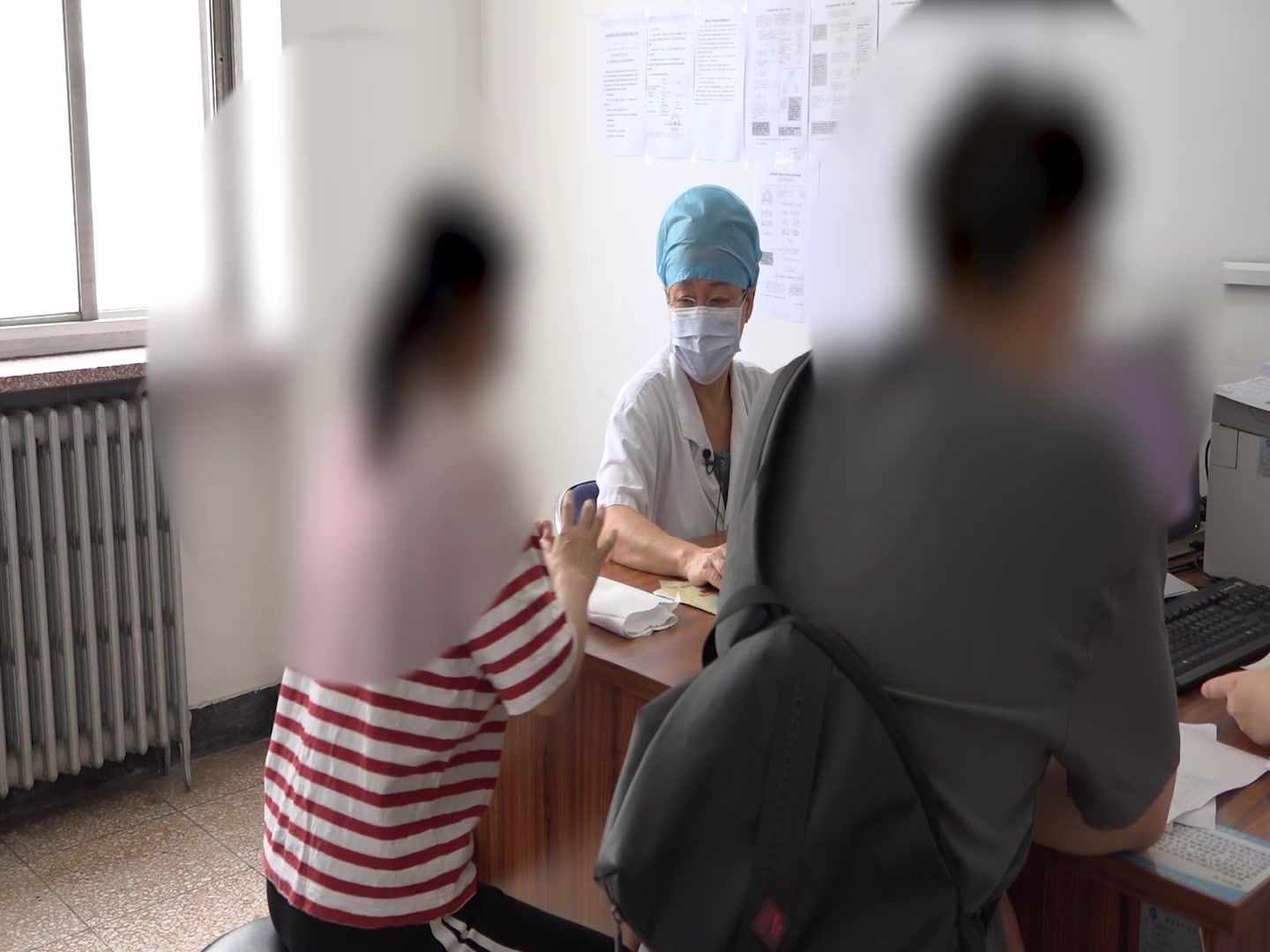 肝肾亏虚：49岁类风湿关节炎患者双下肢怕冷的守方治疗