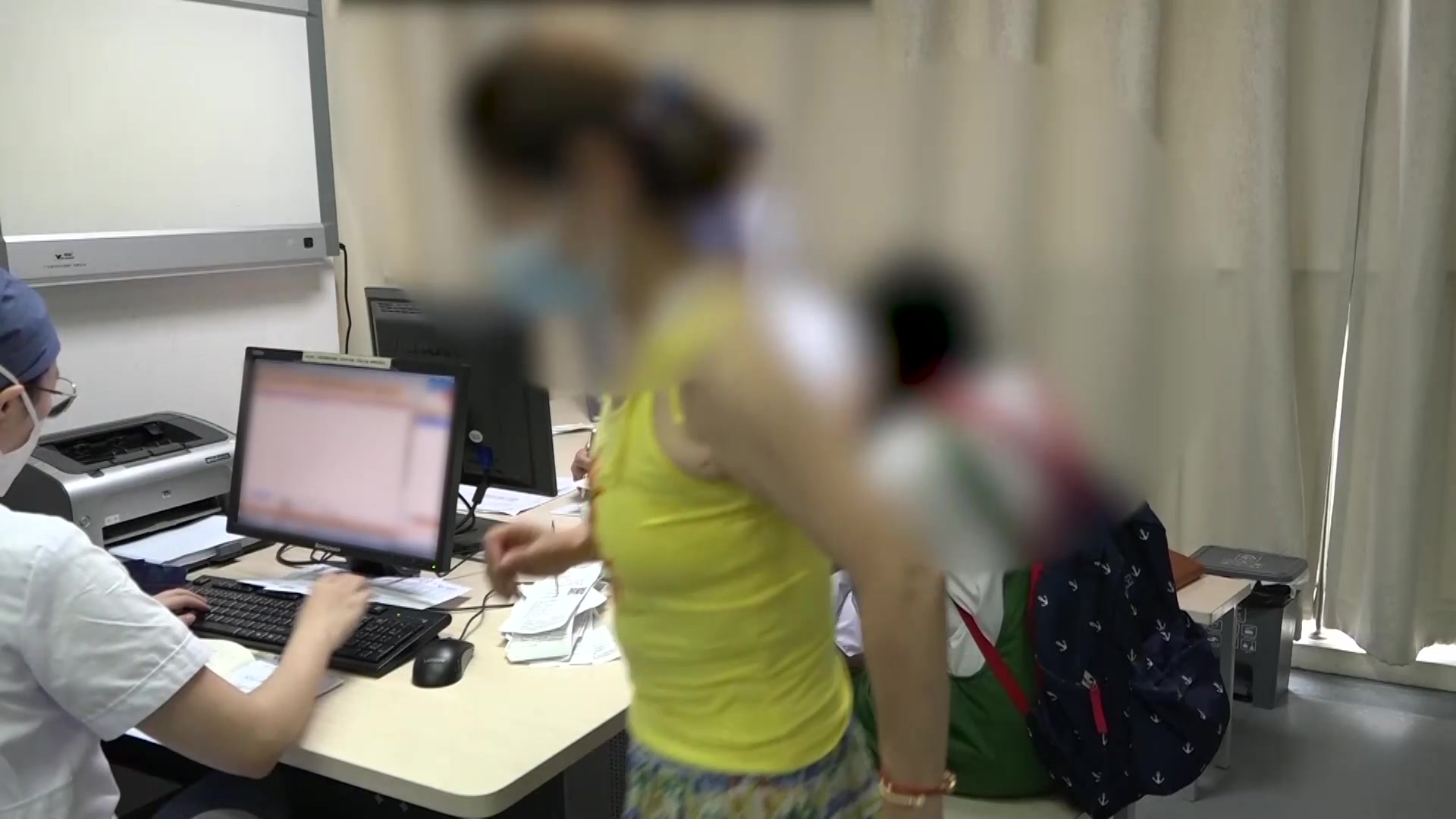 风痰证：31岁女性咳嗽变异性哮喘咽痒痰少，宣肺化痰兼清湿热