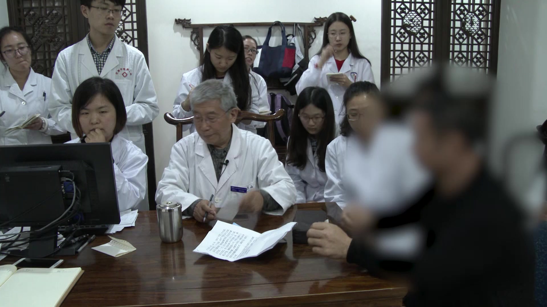 清肝安神：41岁男性冠心病支架术后大便不调的方药调理