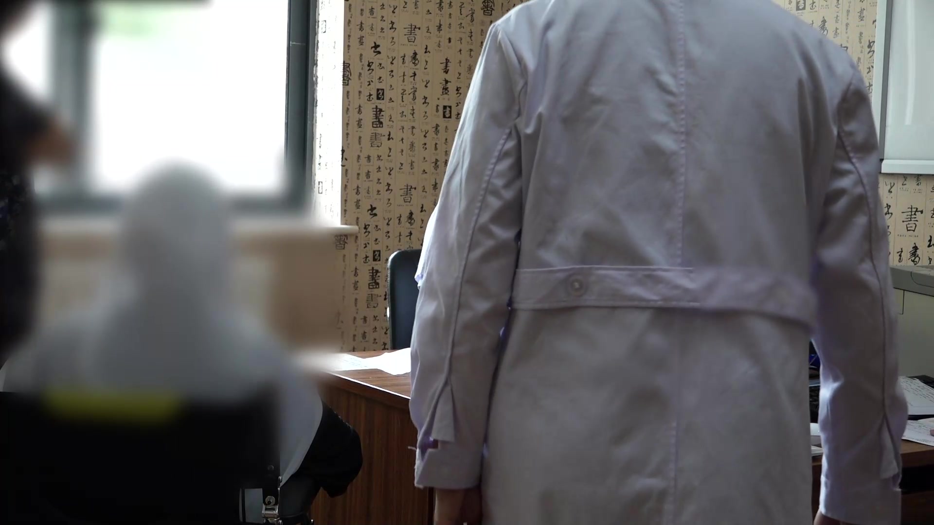 脾胃虚弱胃阴不足：83岁回族老太胃胀痛反复发作的健脾养阴法