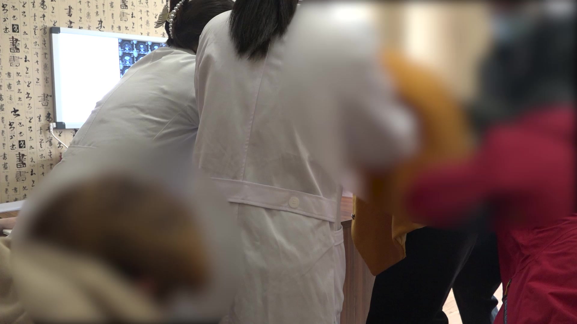 肾气不足神机失养：34岁女性难治性癫痫14年的补肾填精开窍法