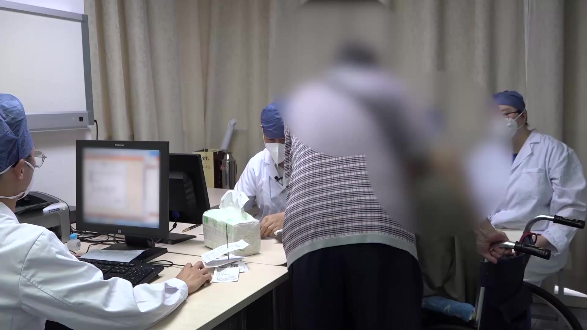正虚毒结：91岁肺癌患者胃脘胀痛纳差的健脾理气法