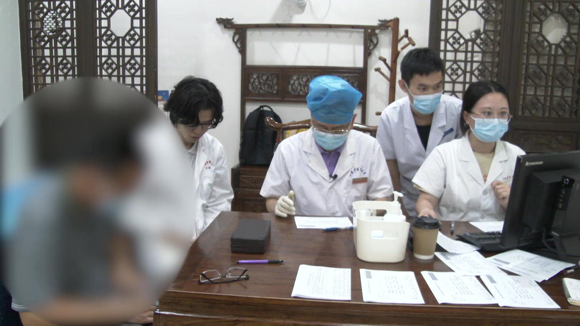 肝郁血瘀脾虚：48岁郁病患者失眠身紧的活血理气安神法