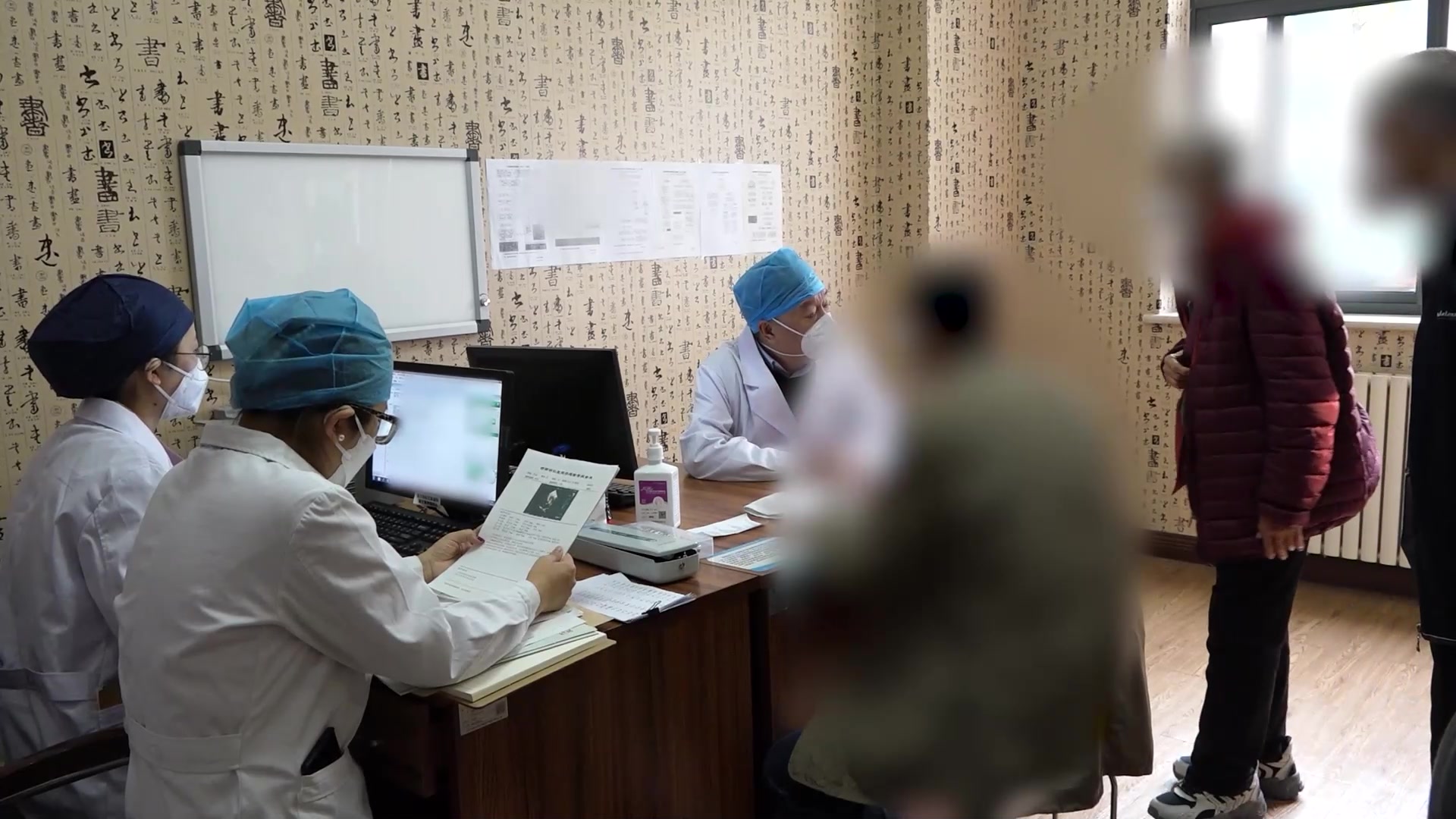 痰气郁滞证：50岁男性癫痫伴静脉窦血栓头部不适的化痰活血法