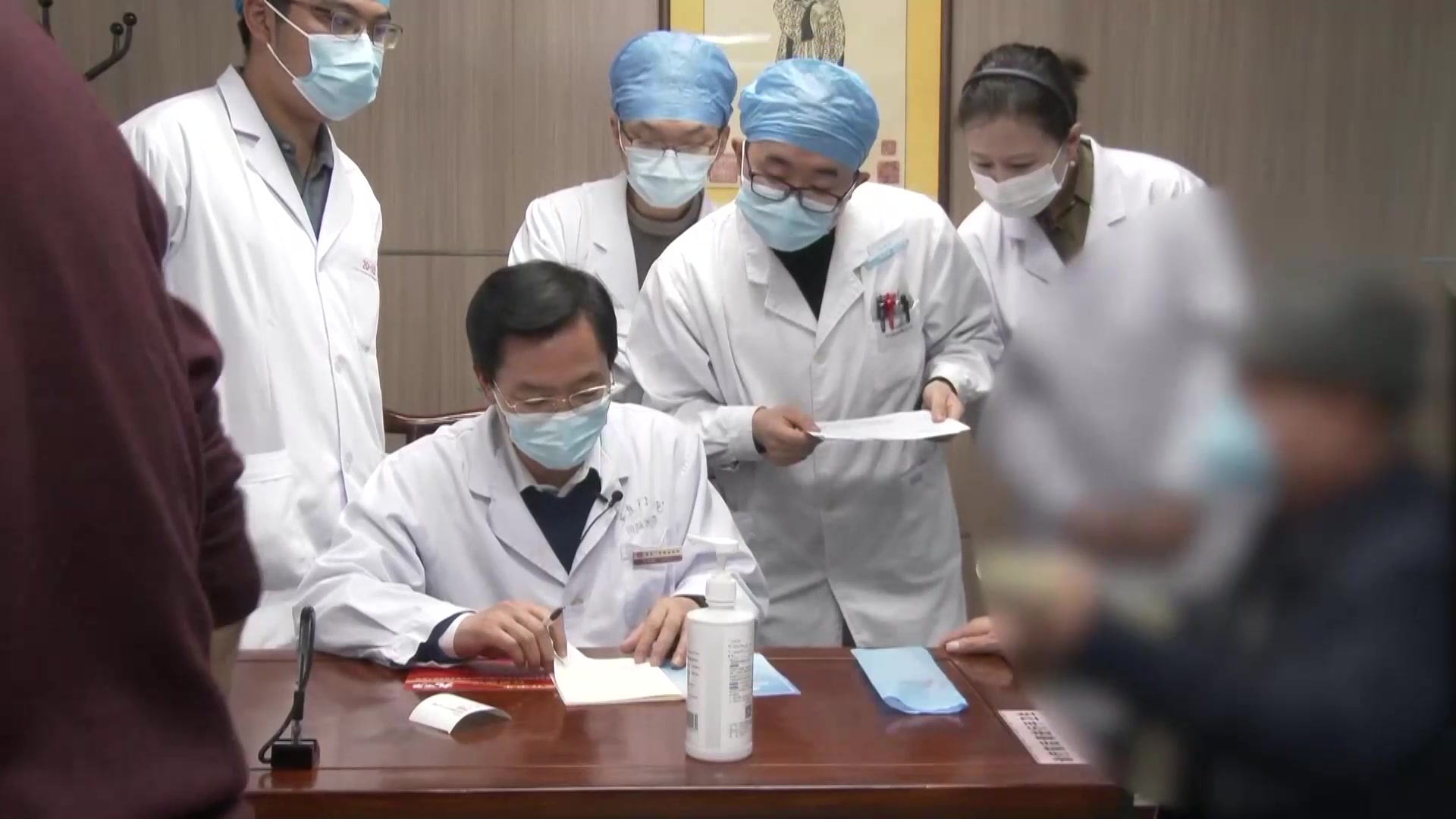 脾肾亏虚湿浊内蕴：61岁慢性肾衰蛋白尿反复的雷公藤加减与饮食管理