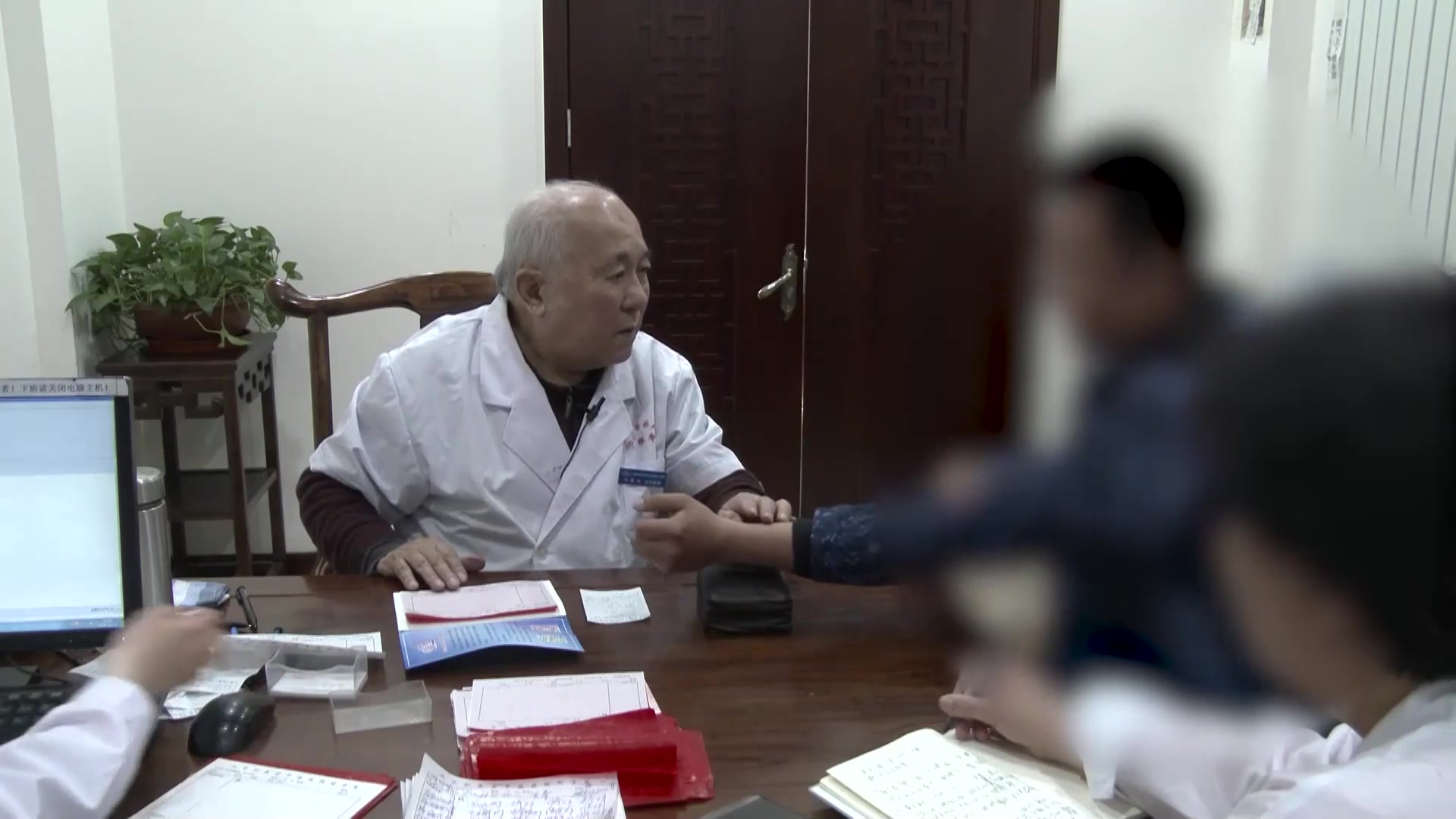 气虚证：有慢性肾炎病史者近感乏力的益气补肾法