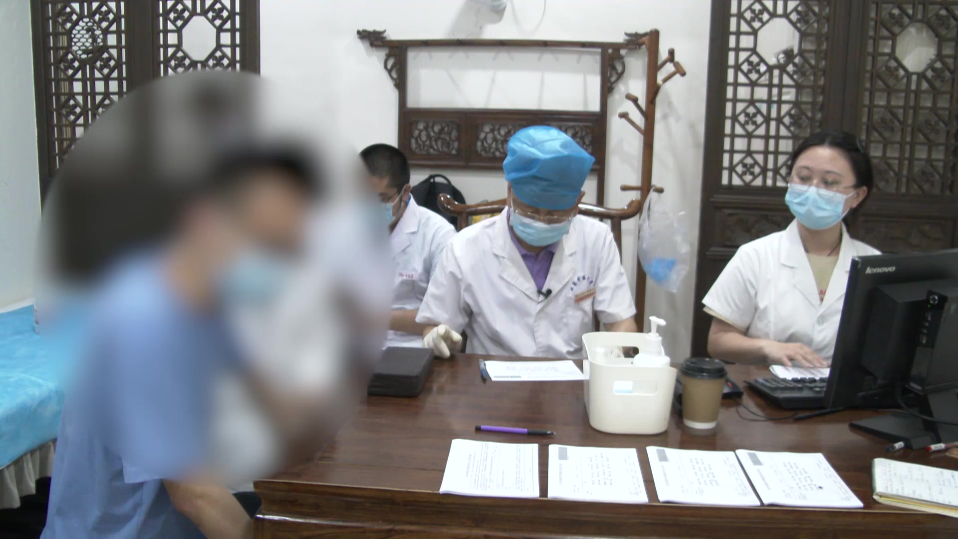 肝郁脾虚证：18岁男性郁病复诊调方