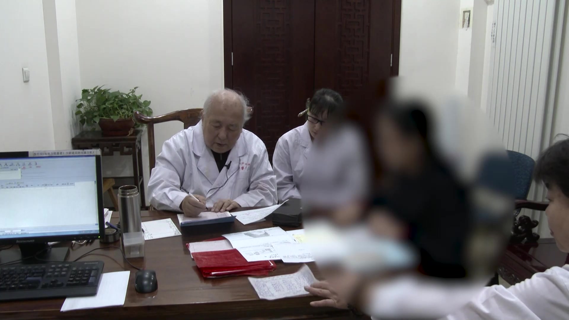 阴血亏虚兼血热：30岁女性月经过少伴大便干的调理备孕辨治