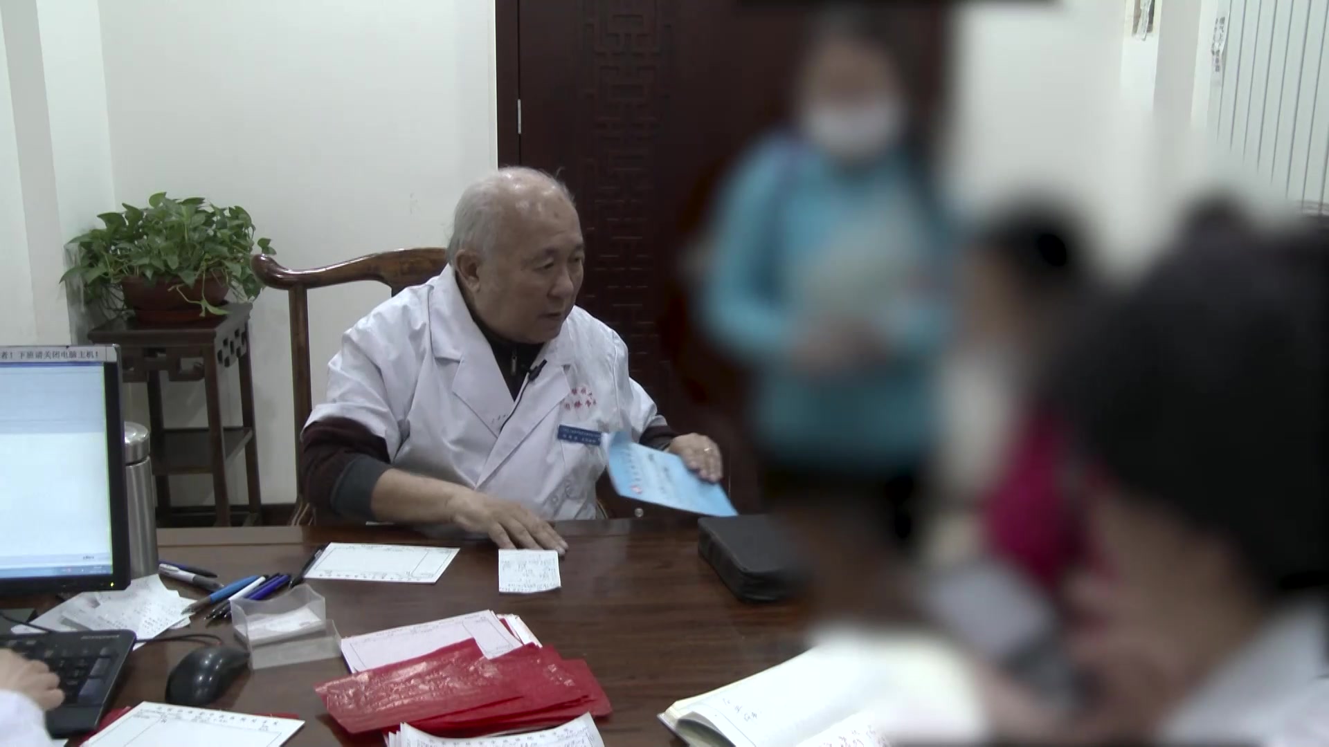 气血亏虚风寒郁热：23岁女性过敏性鼻炎及生活的整体调治