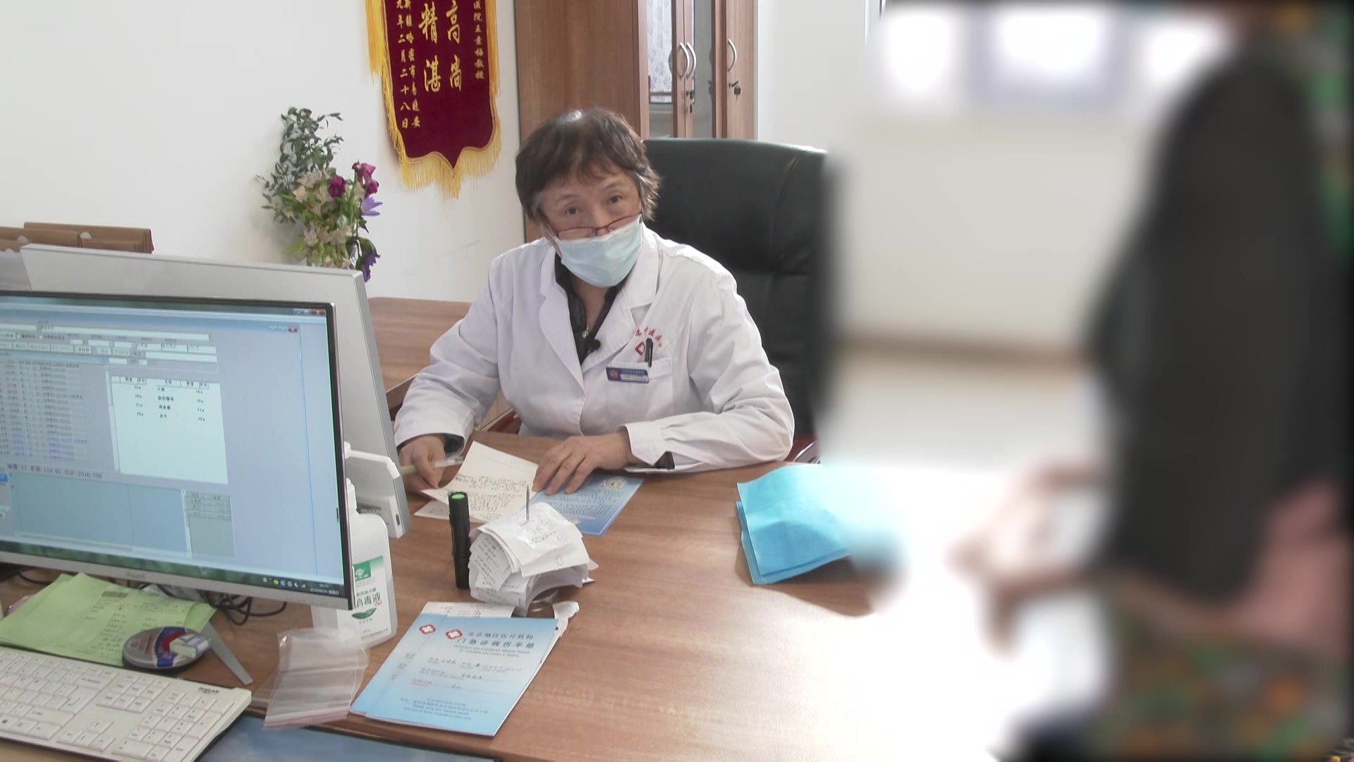 脾虚肝旺：8岁男童发声性抽动症1年的疏风清热利咽法