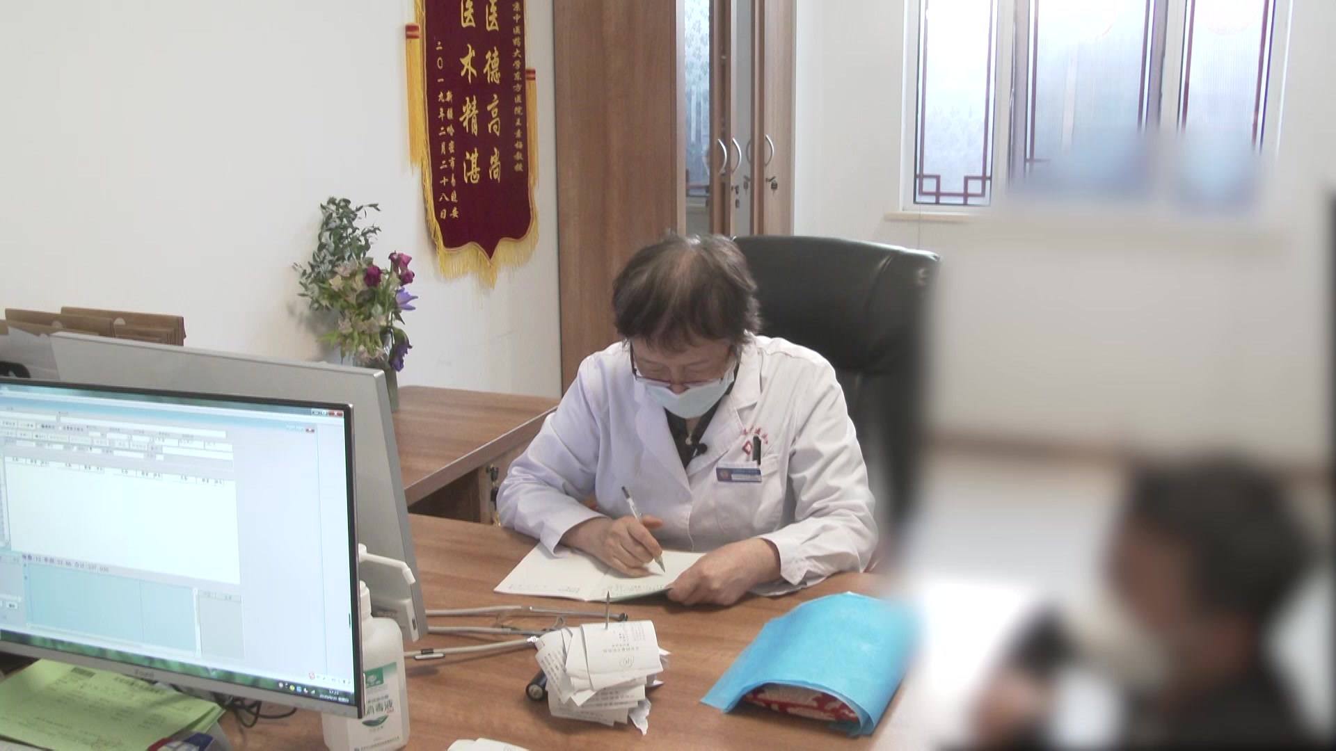 脾虚肝旺风痰上扰：6岁抽动症男童眨眼喉声的中药与揿针并治