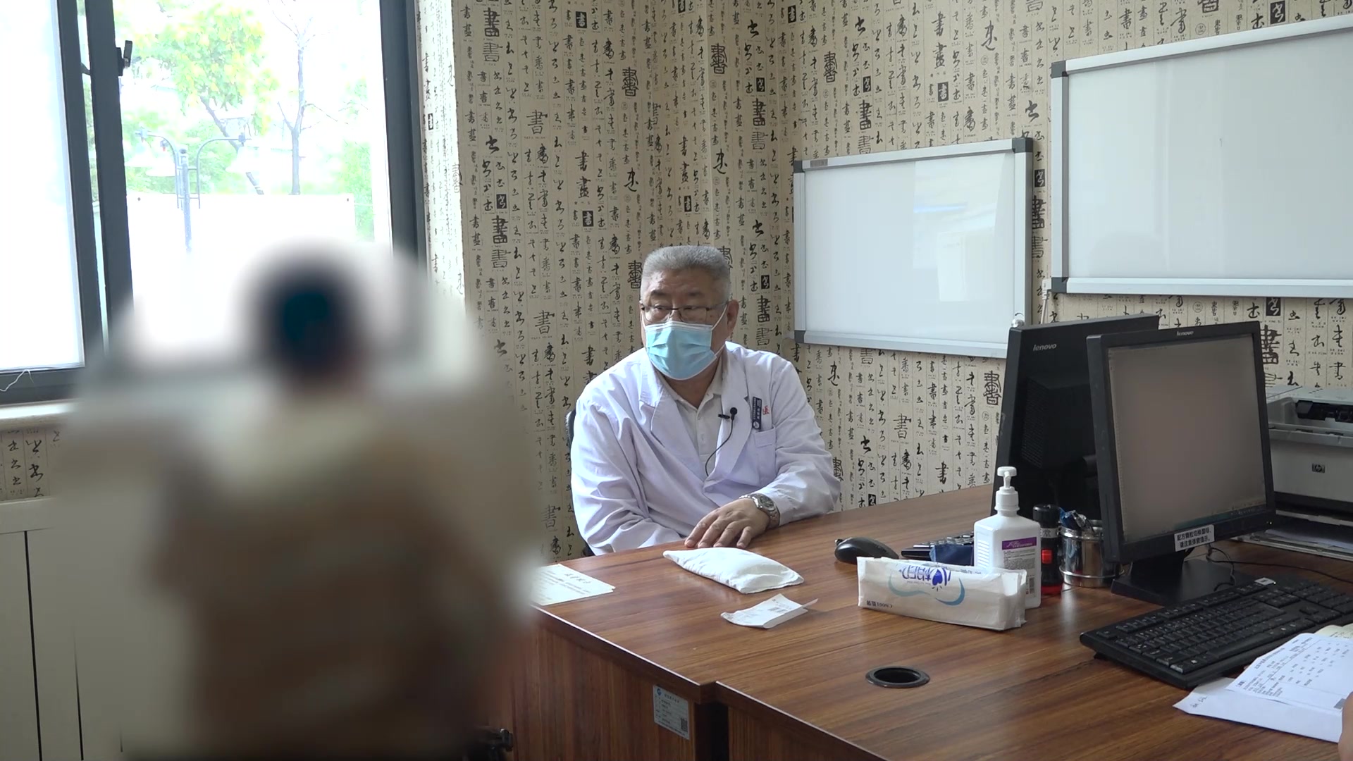 寒湿内蕴瘀血阻滞：60岁女性肛窦炎肛门疼痛的中药内服与托揉护理法