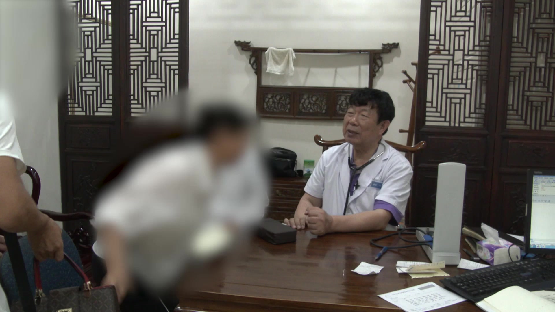 气血不足：47岁女性月经稀发伴头晕乏力的补气养血调经法