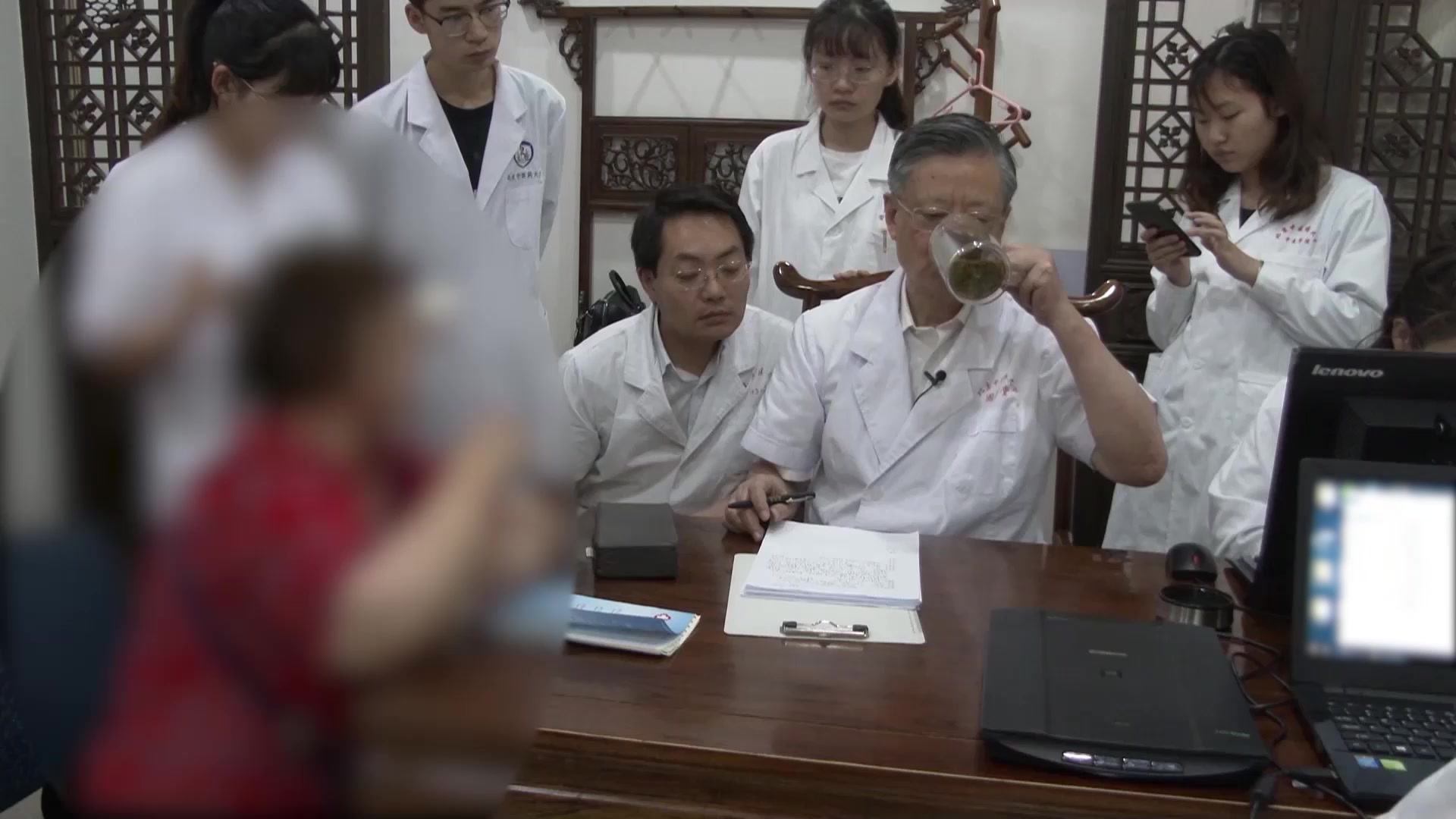 脾虚湿盛证：61岁干燥综合征伴肥胖的中医减重消肿调治