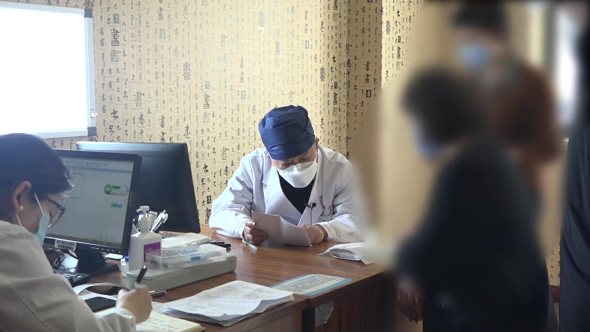 脾虚湿阻：52岁支架术后女性体重下降大便稀溏的健脾化湿法