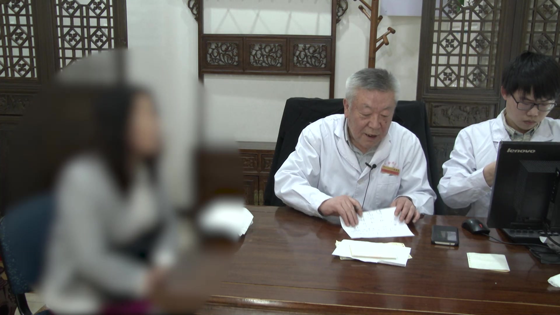 气虚湿阻：75岁食道癌术后颈部淋巴结转移咳嗽咽干的益气化湿法