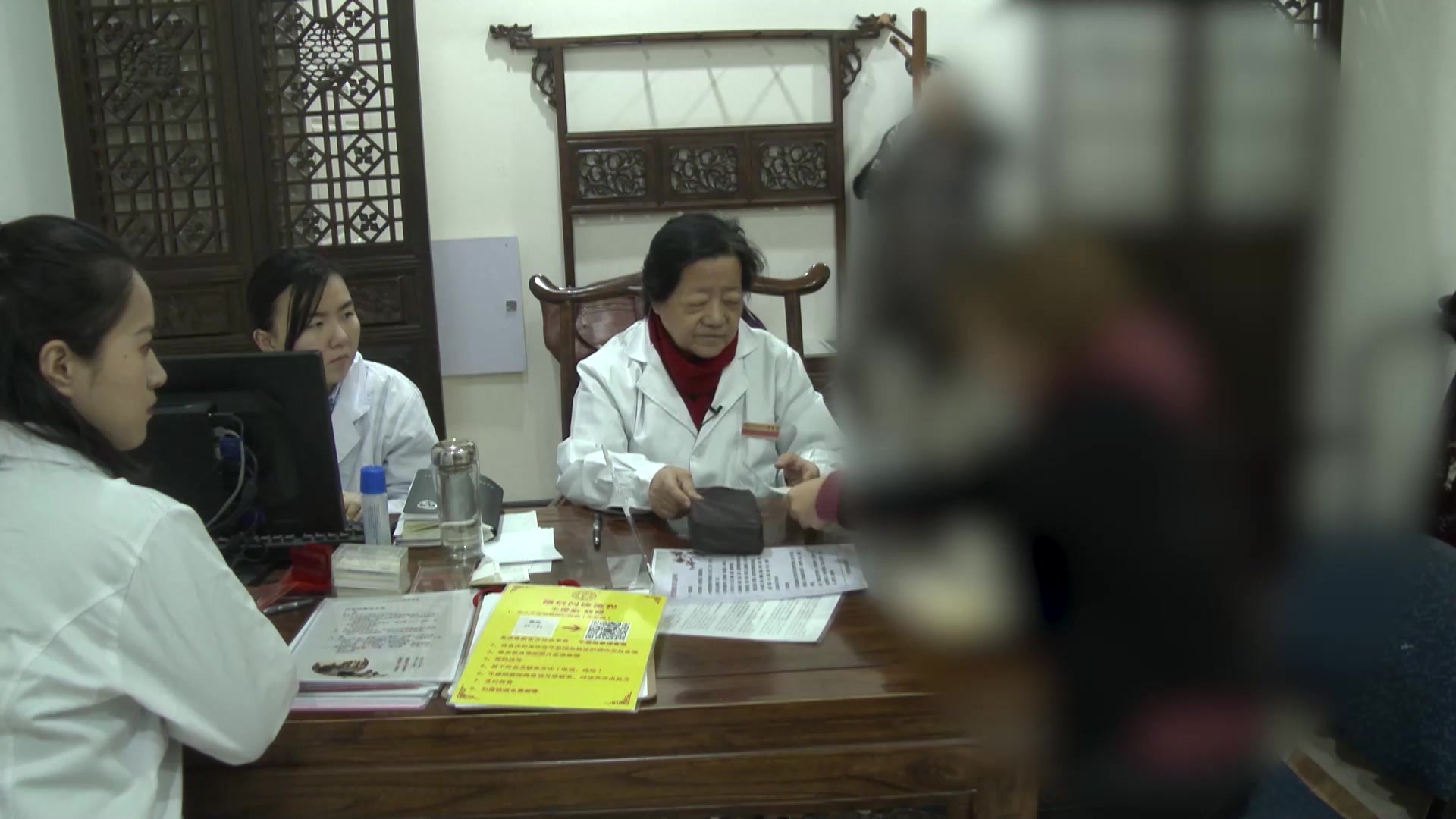 肝郁脾虚湿瘀互结：34岁女性宫颈CIN1伴HPV感染的预防调理思路