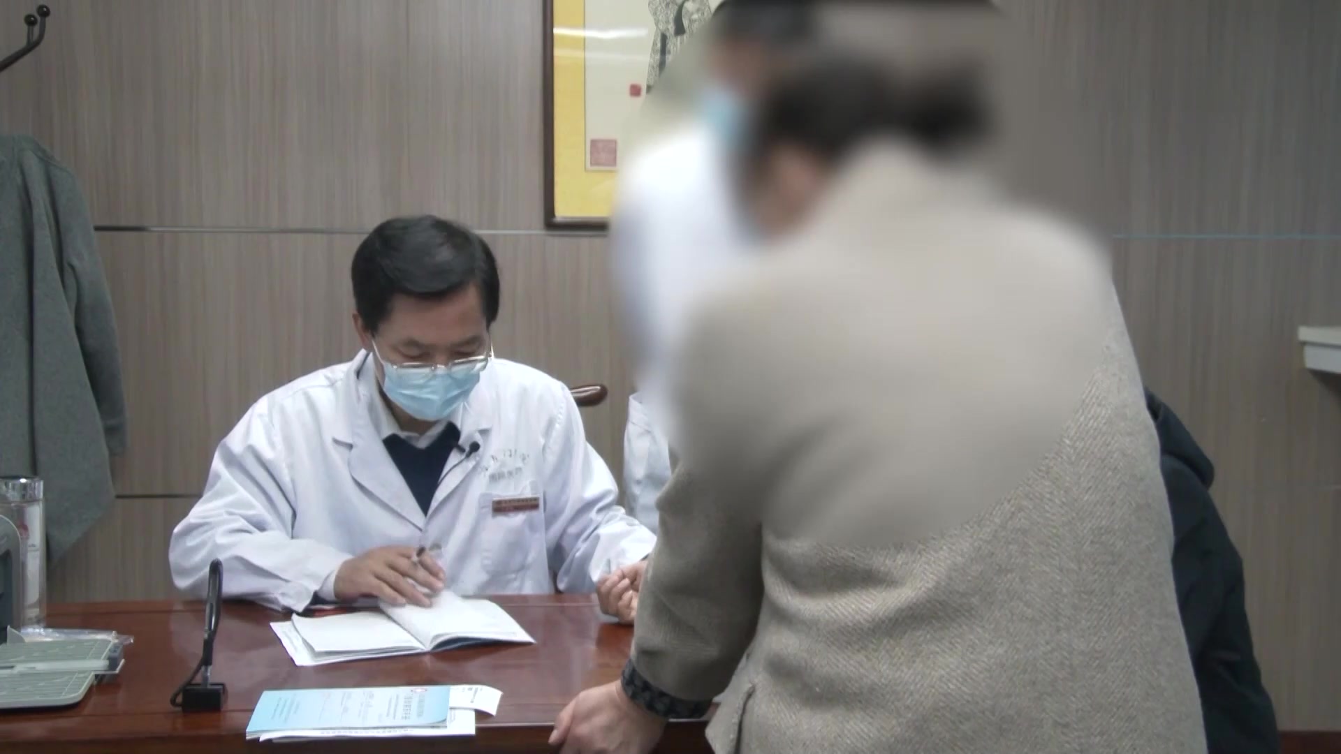 脾肾亏虚浊毒内蕴：57岁慢性肾病高磷血症的通腑降浊法
