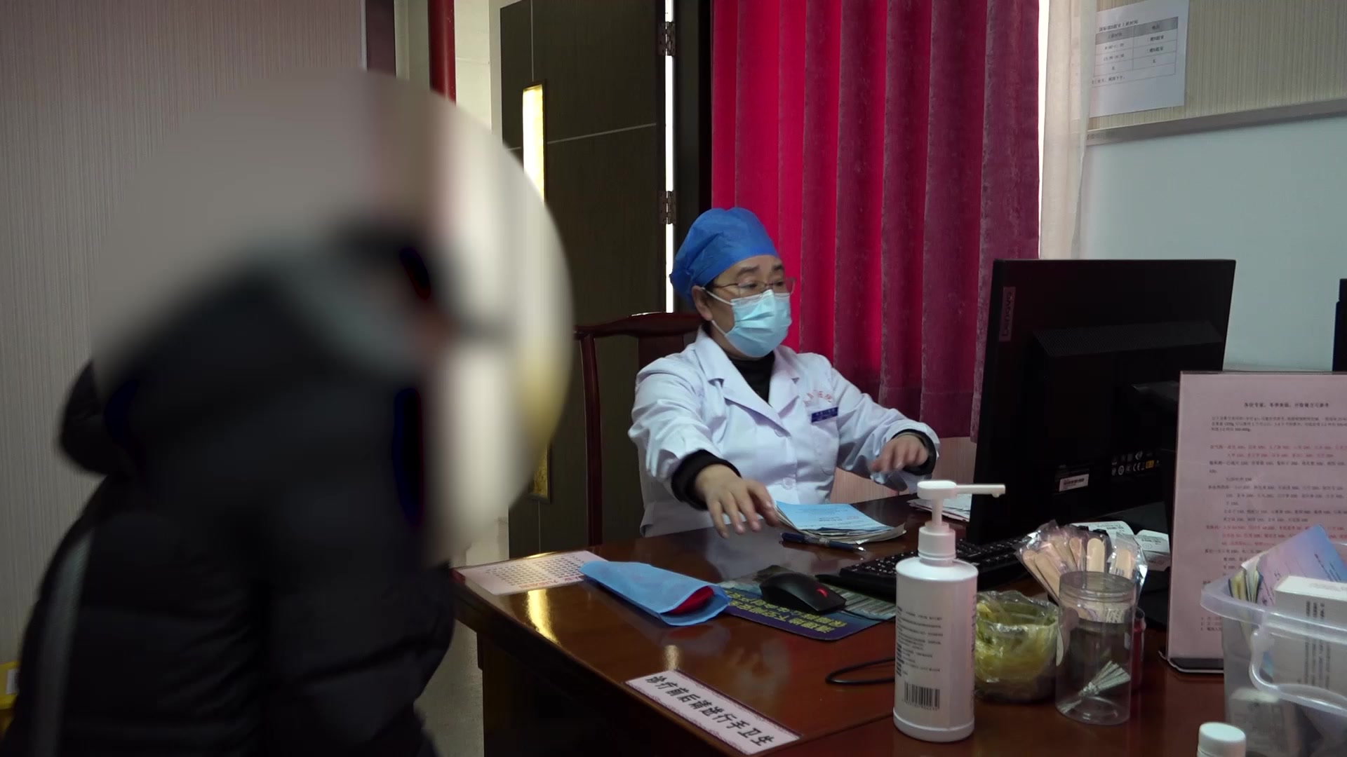 阴虚肝郁肠燥津亏：54岁女性2型糖尿病便秘伴夜间脚热的滋阴疏肝法