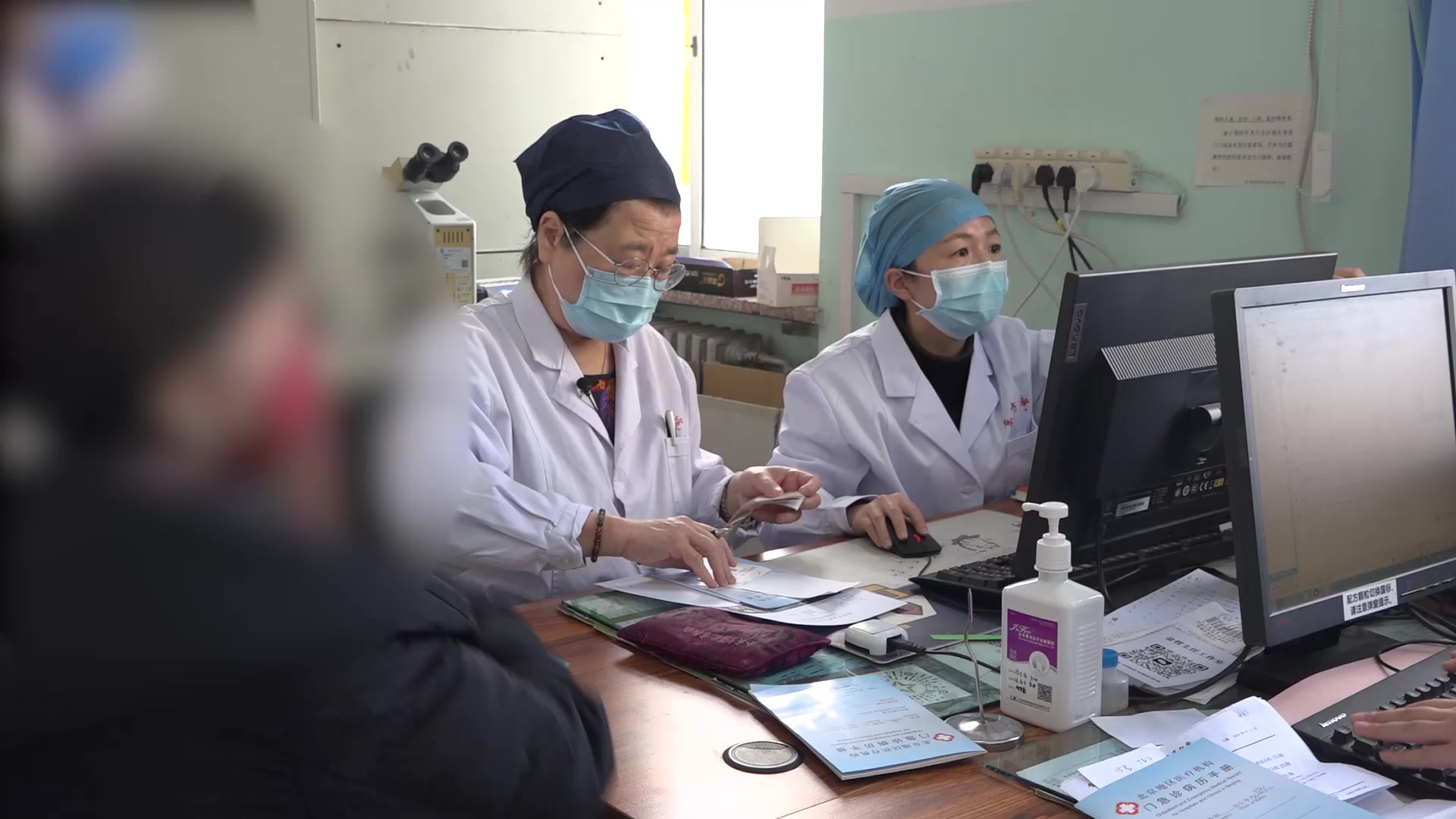 血虚血瘀脾肾不足：35岁子宫憩室异常出血的补肾化瘀止血法