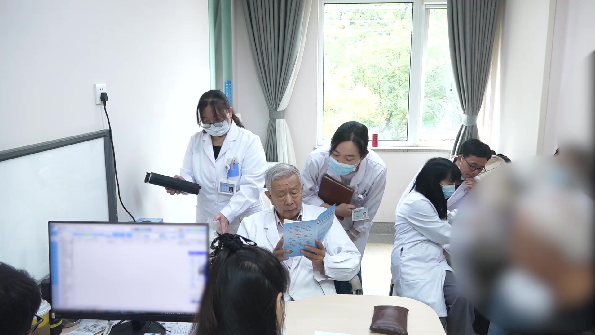 肝风夹痰上扰：66岁男性帕金森病颤抖的平肝熄风化痰法