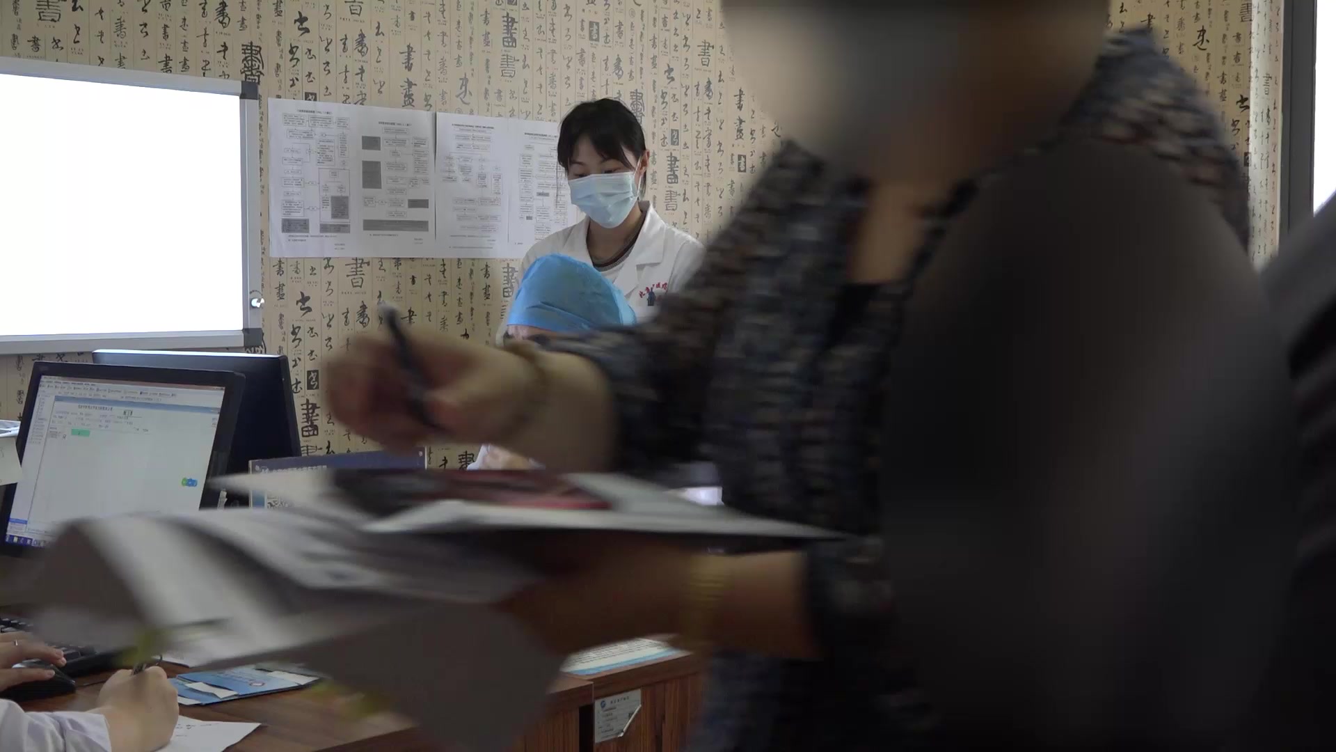 痰瘀互结证：56岁男性肺积患者畏寒便溏的中西医结合治疗