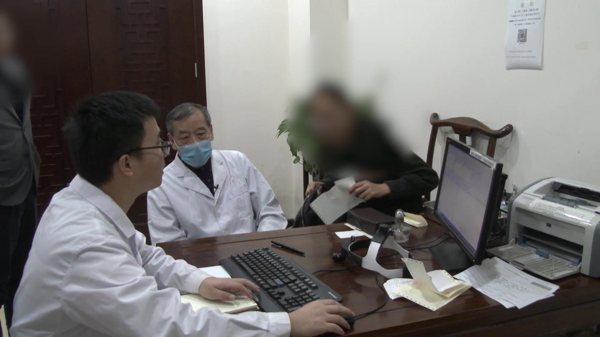 阳气虚弱肺卫不固：28岁女性过敏性鼻炎劳累诱发之益气温阳通窍法