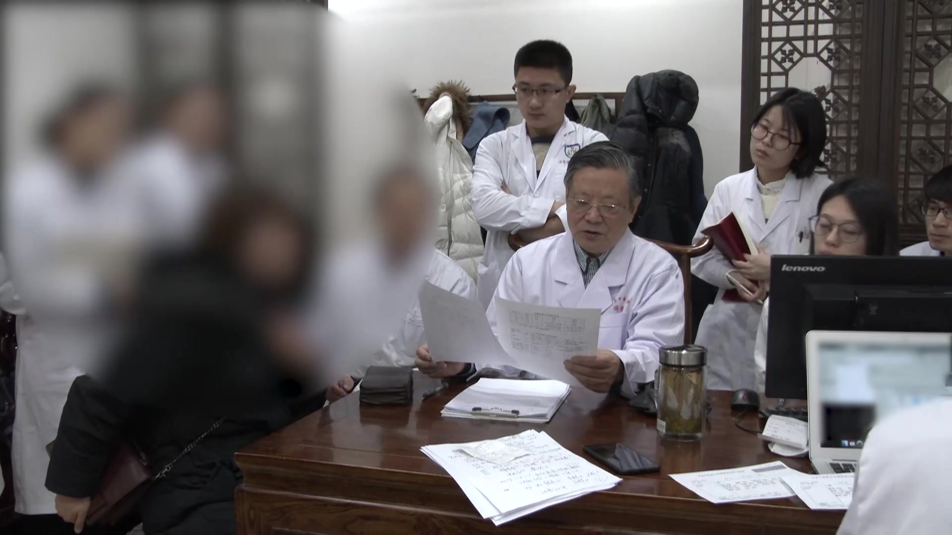 痰饮阻肺证：25岁哮喘患者咳痰的厚朴杏仁桃仁变法辨治