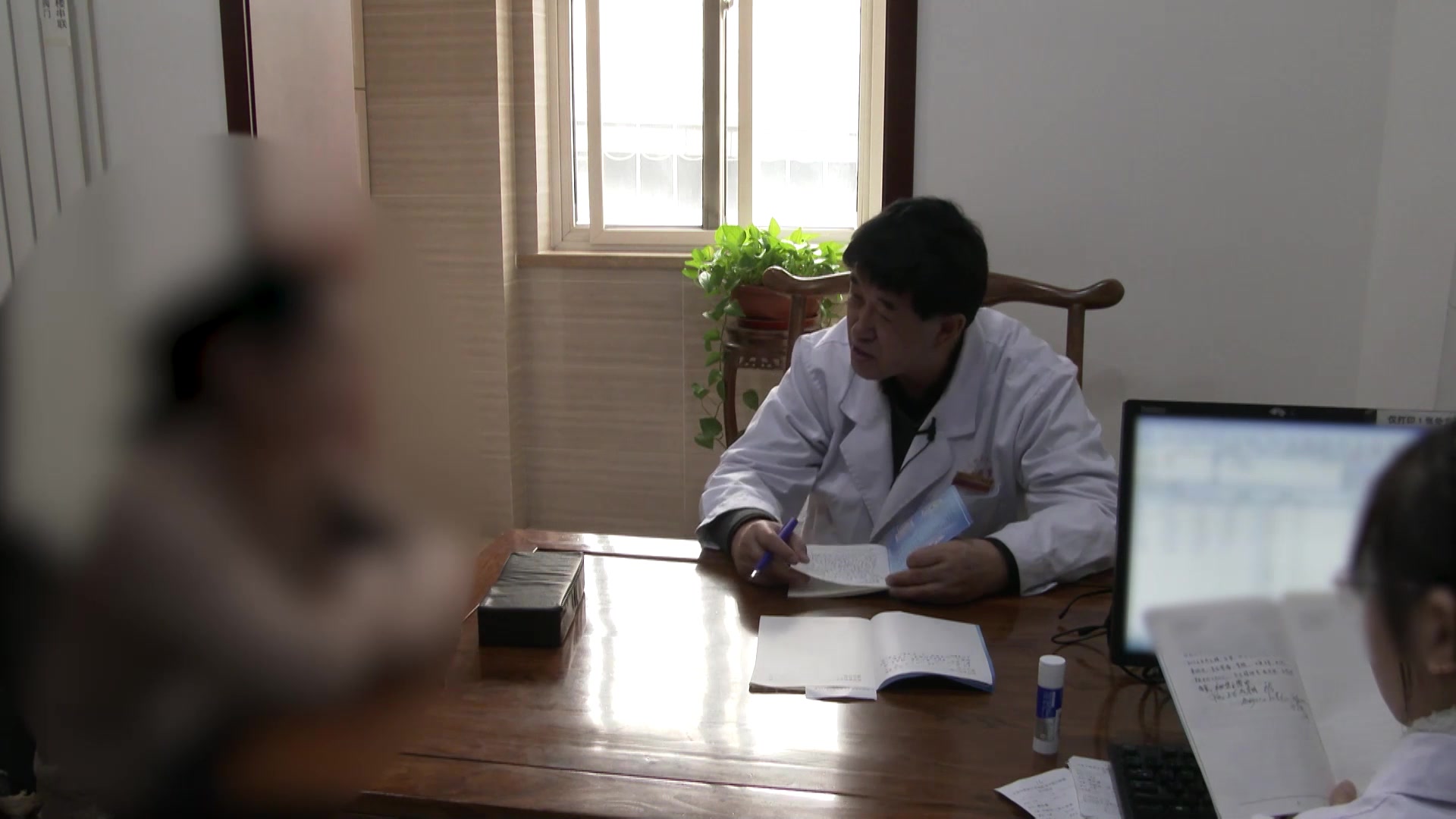 肝郁脾虚证：37岁女性焦虑烦躁易怒的疏肝解郁安神法