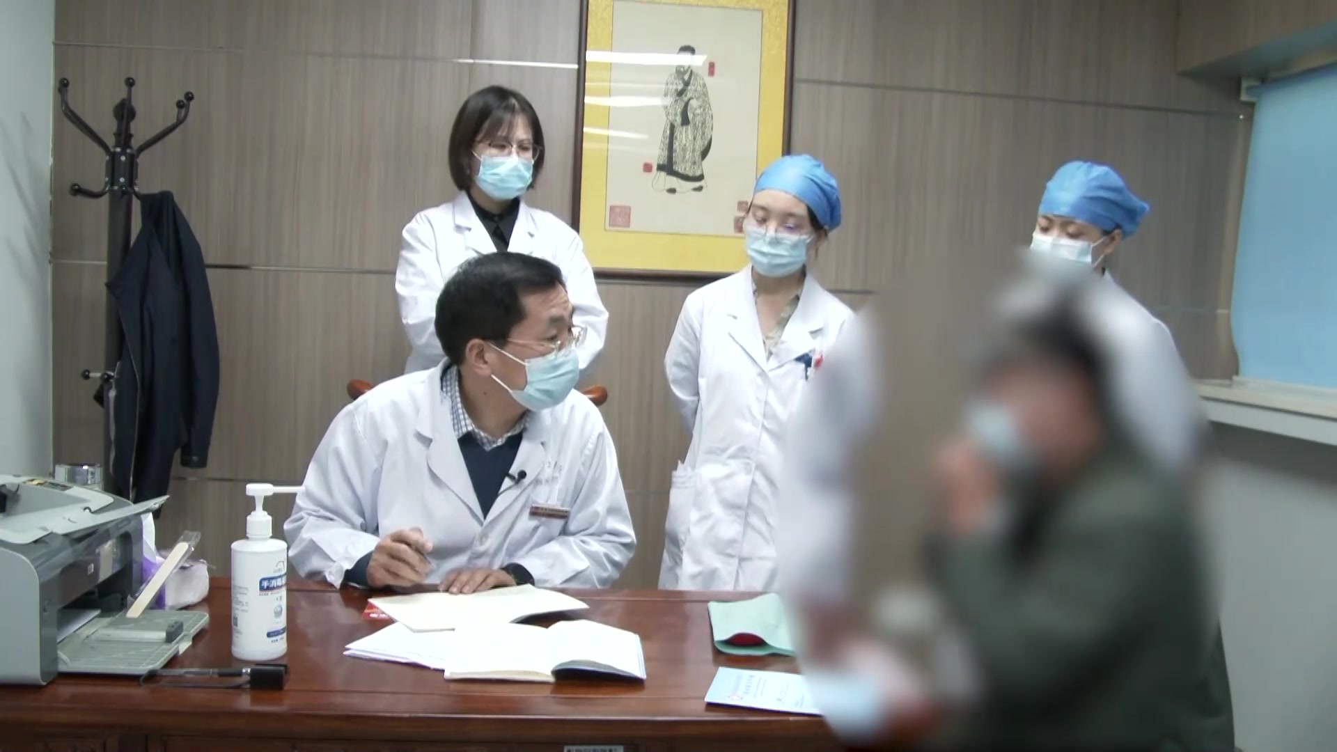 脾肾两虚湿浊：51岁慢性肾炎患者足跟刺痛痰减的泡脚守方通络