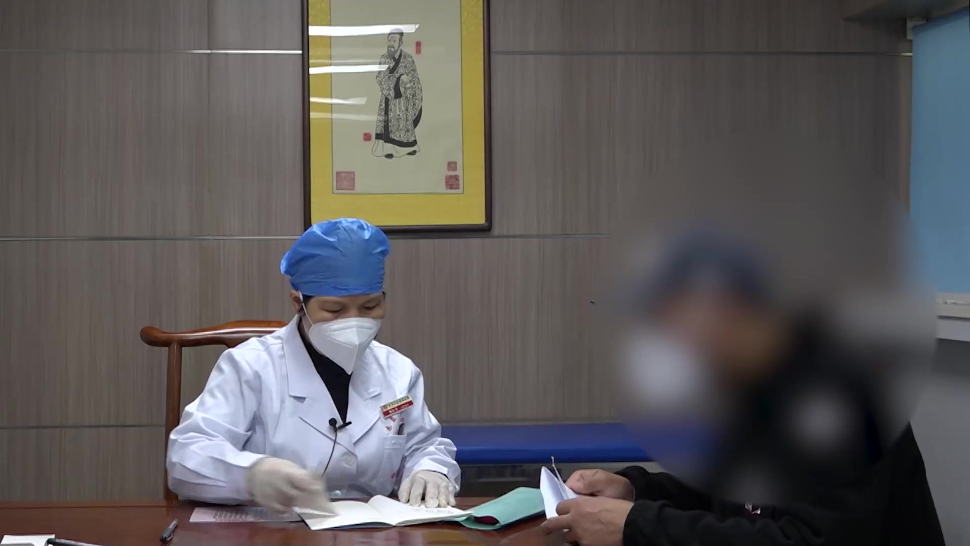 肾虚水泛：59岁多囊肾患者血压难控伴水肿的个体化降压调护
