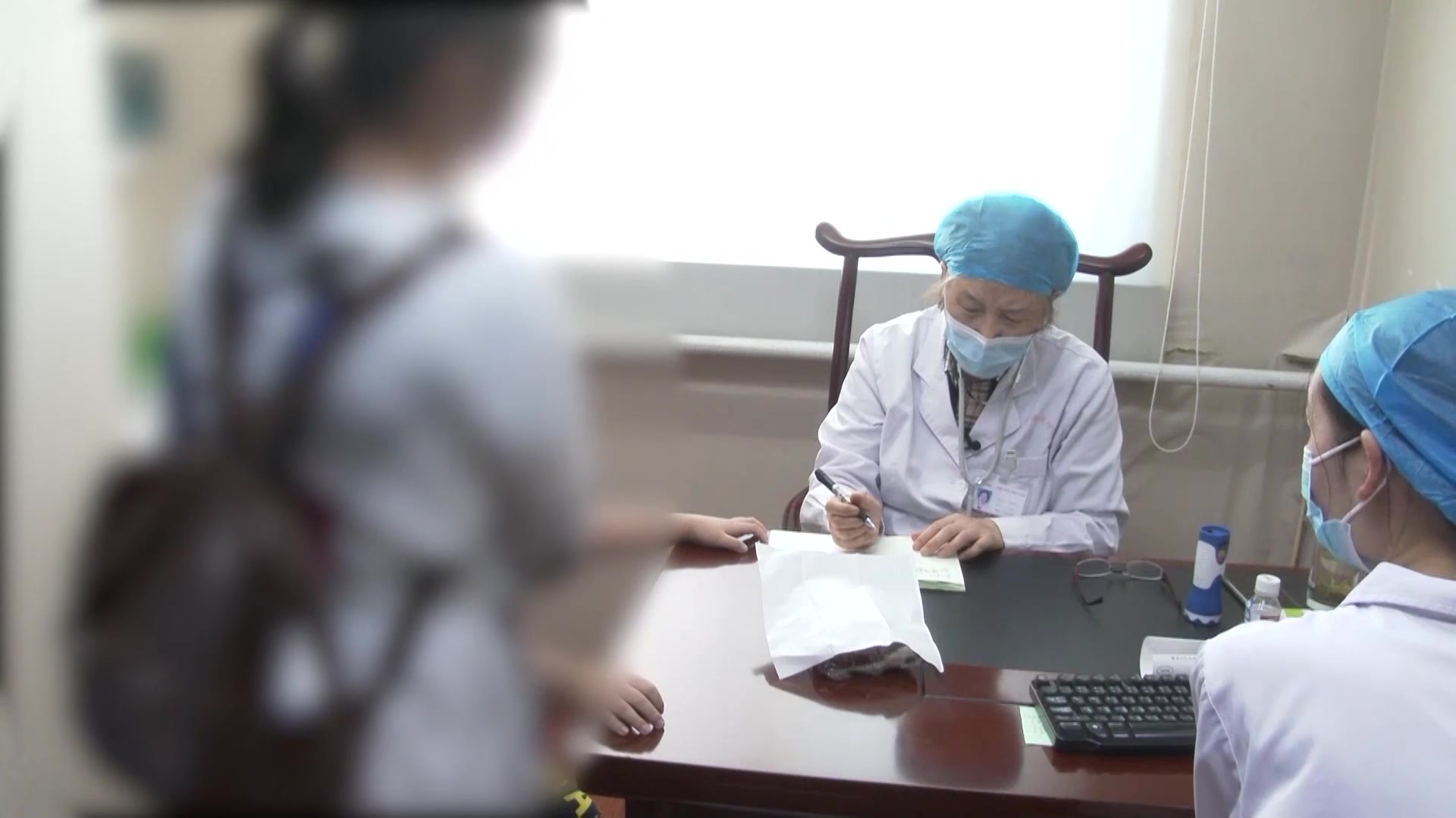 脾虚肝旺：7岁男童感冒后嘴抽动伴急躁的健脾平肝法