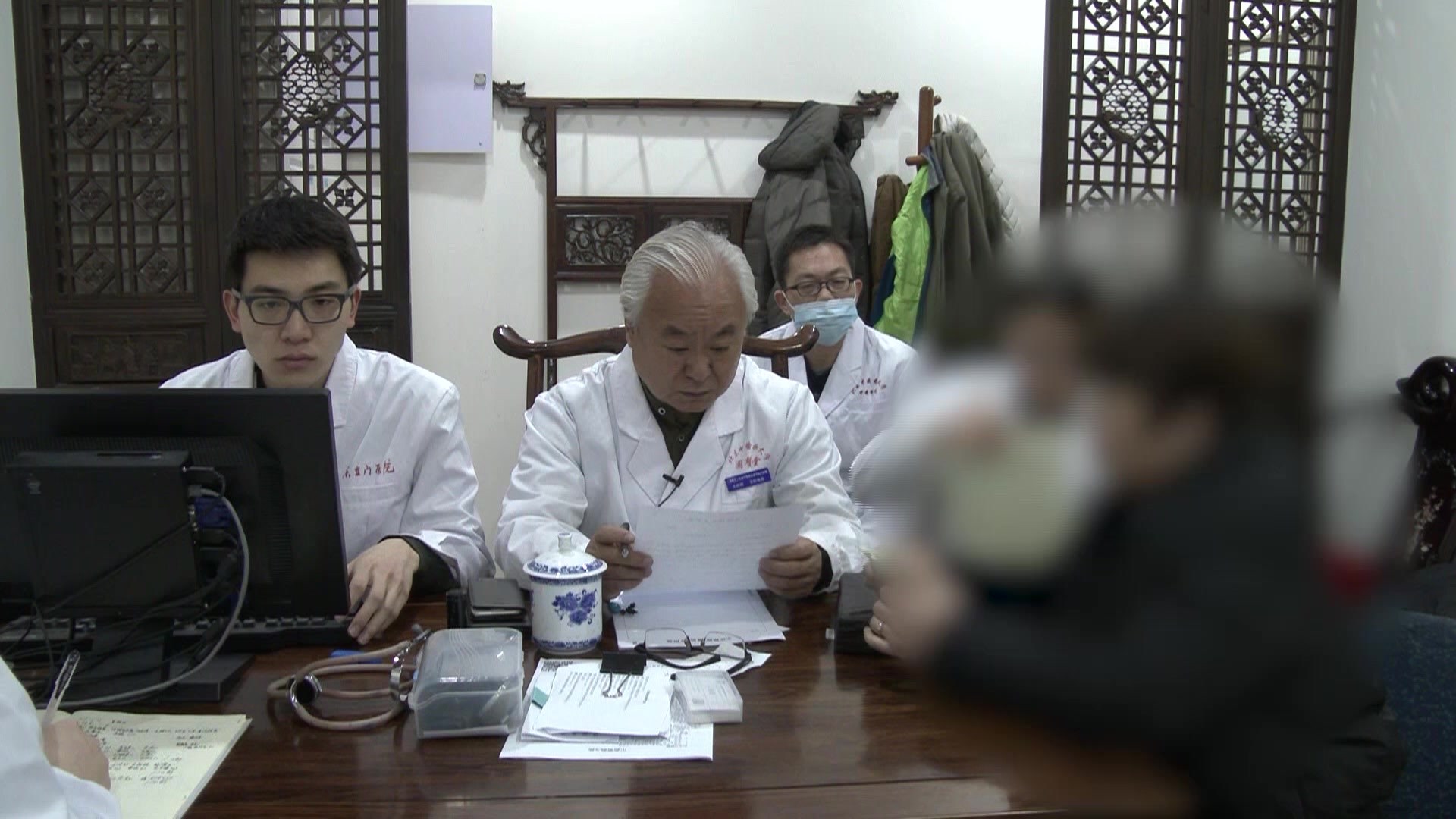 肝阳上亢证：38岁女性头痛缓解后体检异常的中医调治与医患沟通