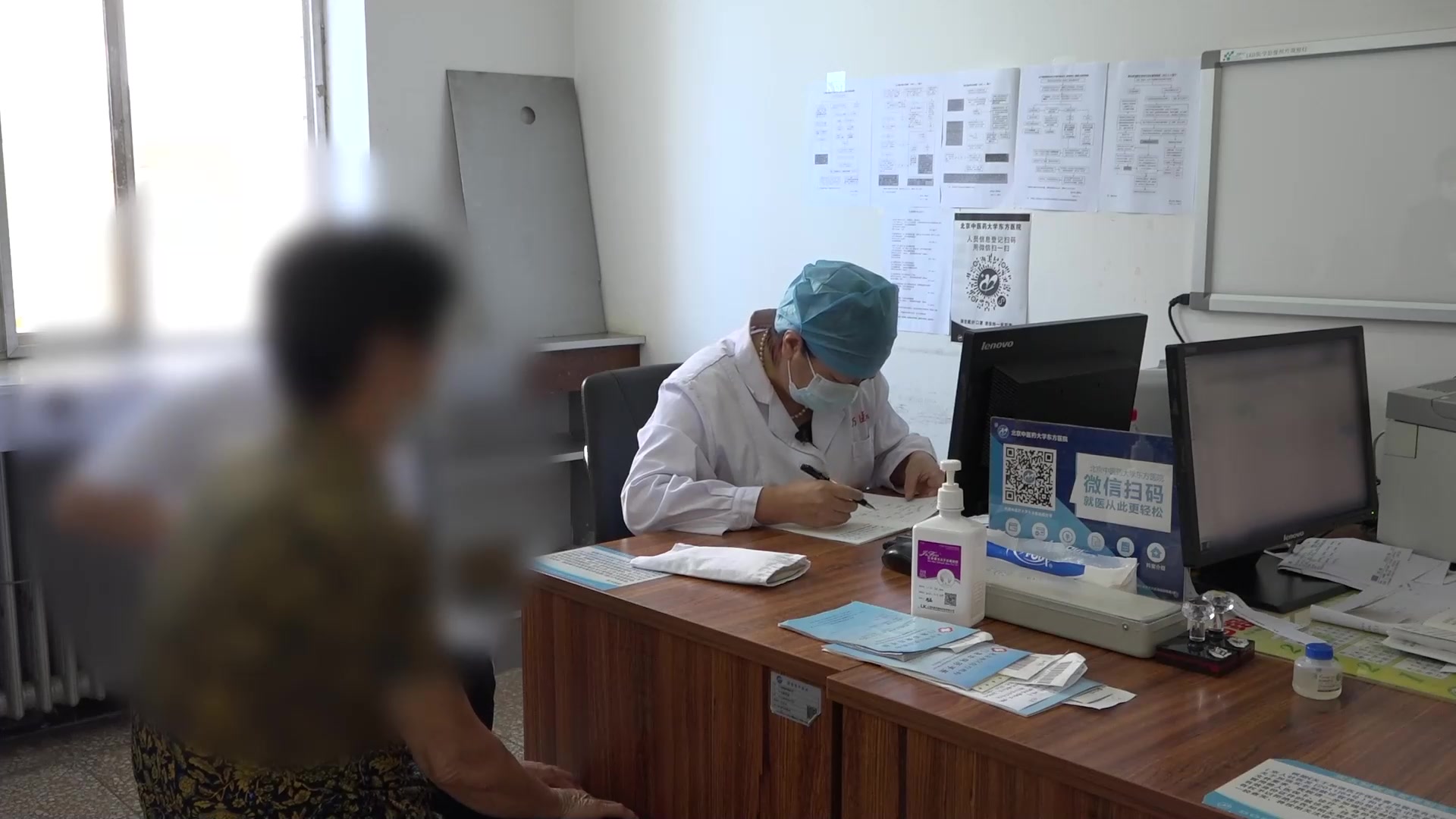 血管性认知障碍：66岁女性夜间糊涂的中西结合与间歇疗法