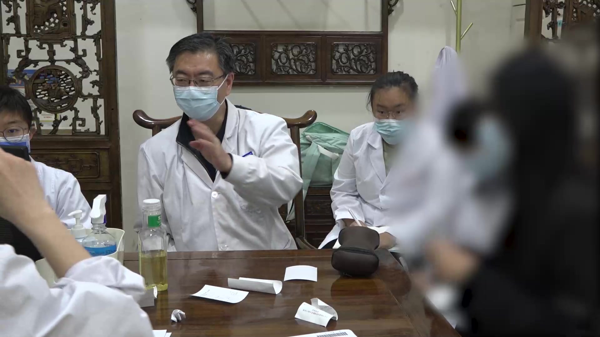 肝郁脾虚气血瘀滞：27岁女性乏力失眠脱发的疏肝健脾调冲法