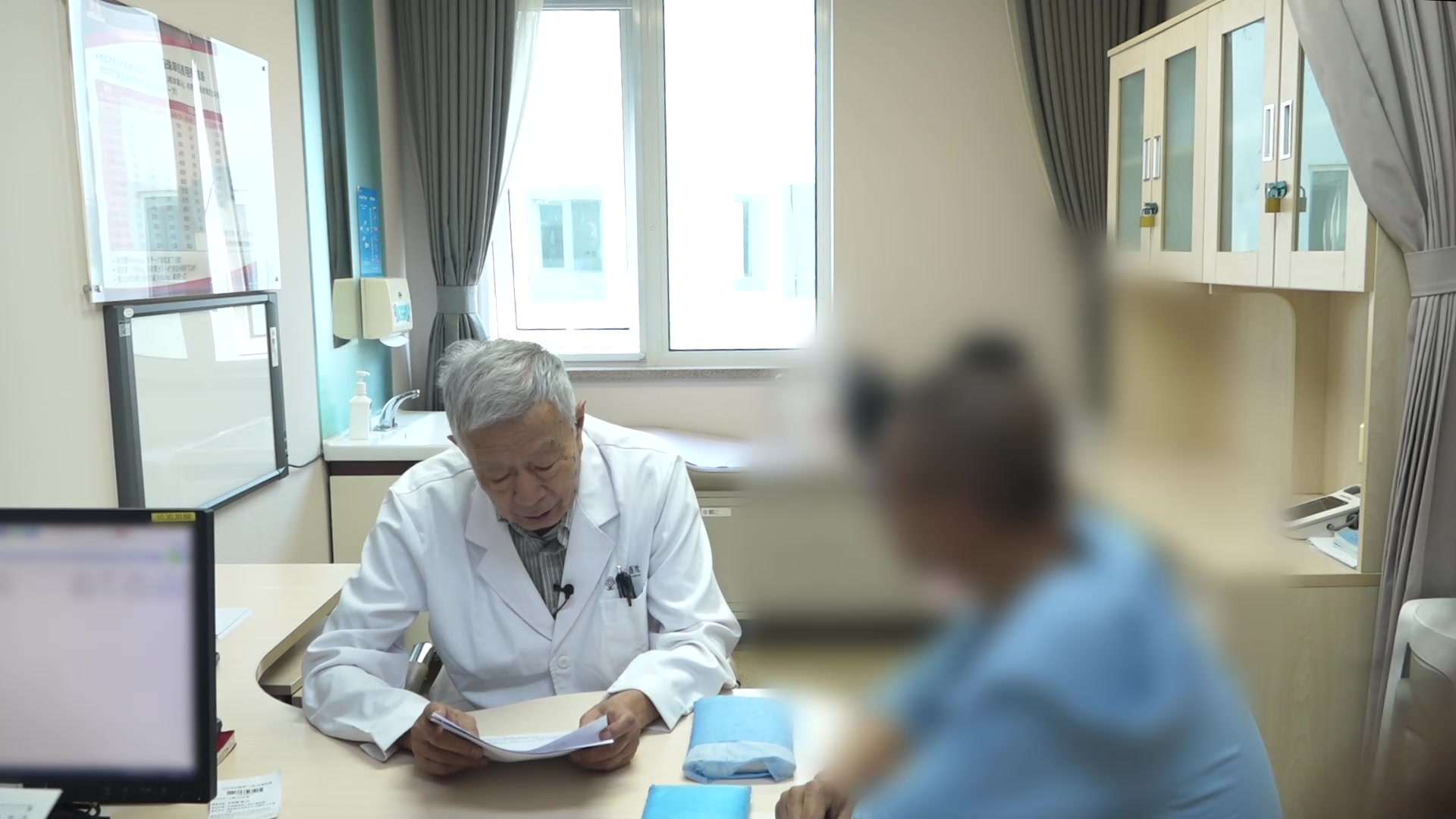 气阴两虚湿浊内阻：50岁糖尿病乏力腿软伴蛋白尿的益气养阴化湿通络法