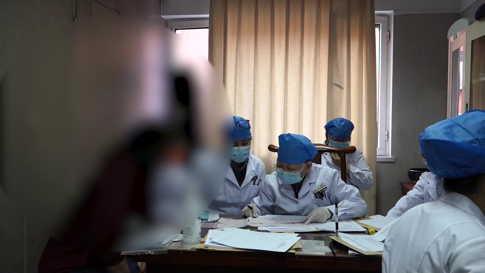 心阳不振气虚血瘀：48岁女性心动过缓胸闷的益气温阳活血法