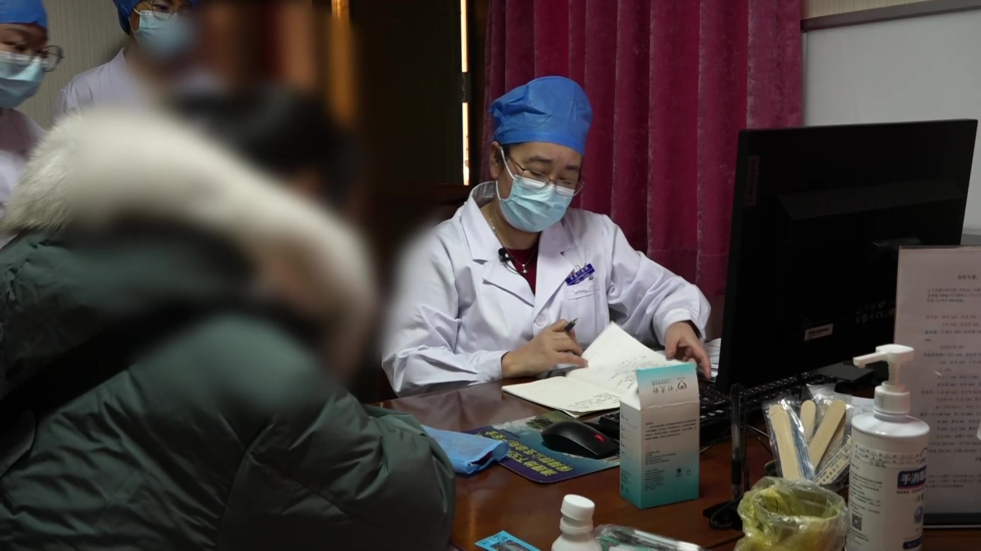 脾肾亏虚浊毒内蕴：52岁慢性肾炎患者头痛伴肾功能不全的中医调治